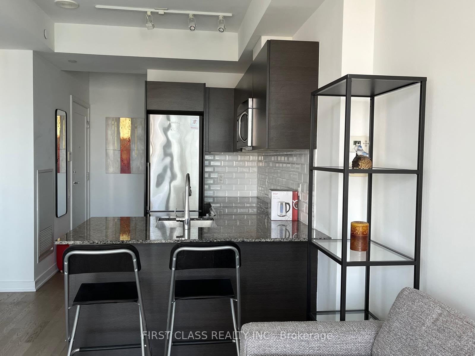 57 St Joseph Street 2208, Toronto, ON M5S 0C5