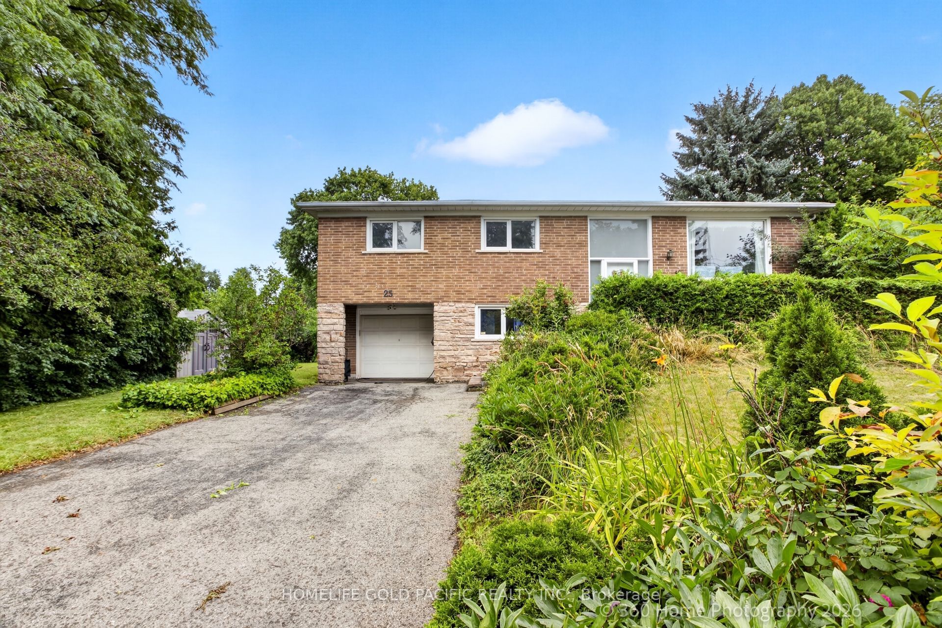 25 Houston Crescent, Toronto, ON M2J 3H7 photo 2