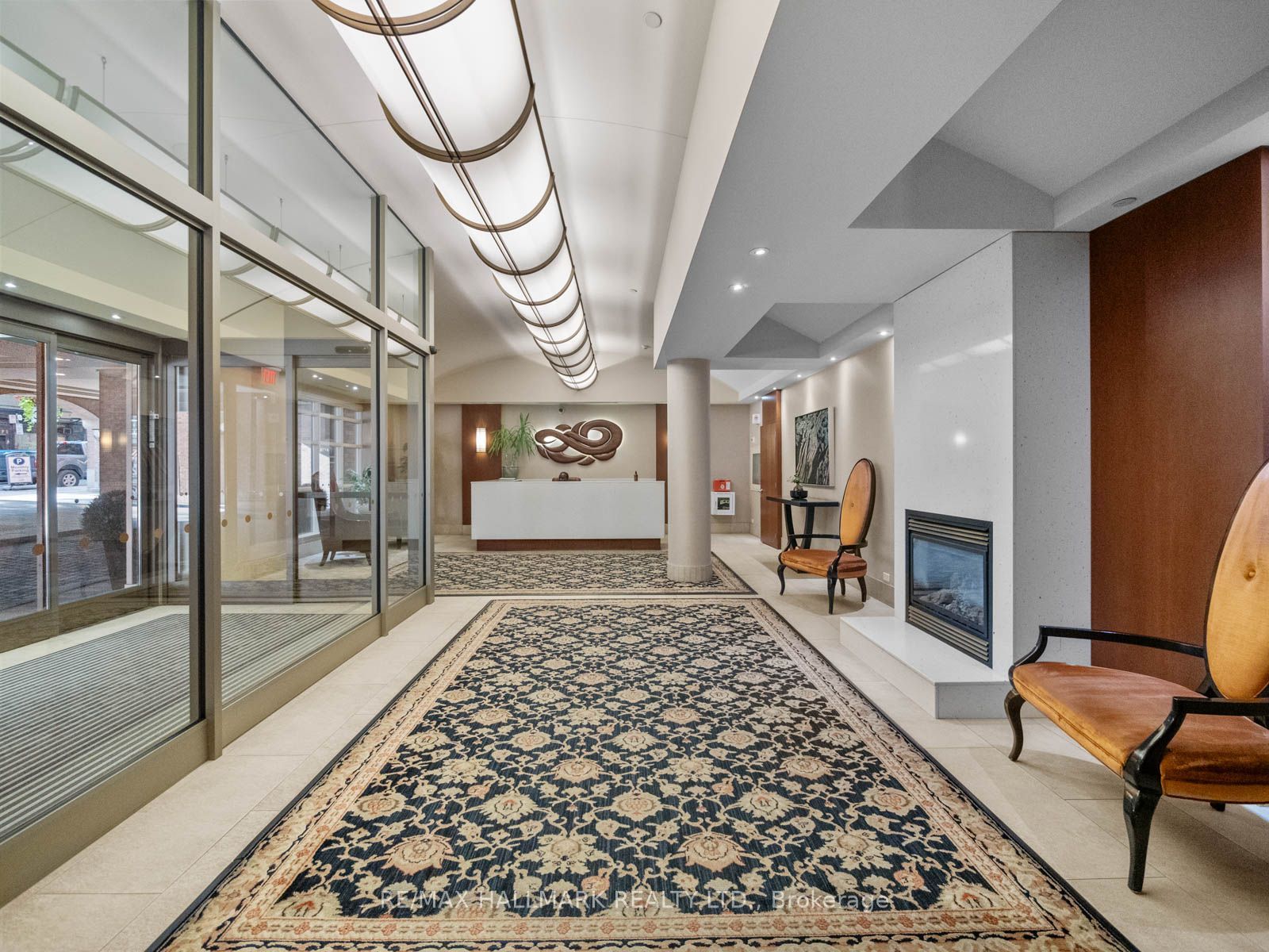 25 George Street 305, Toronto, ON M5A 4L8 photo 2