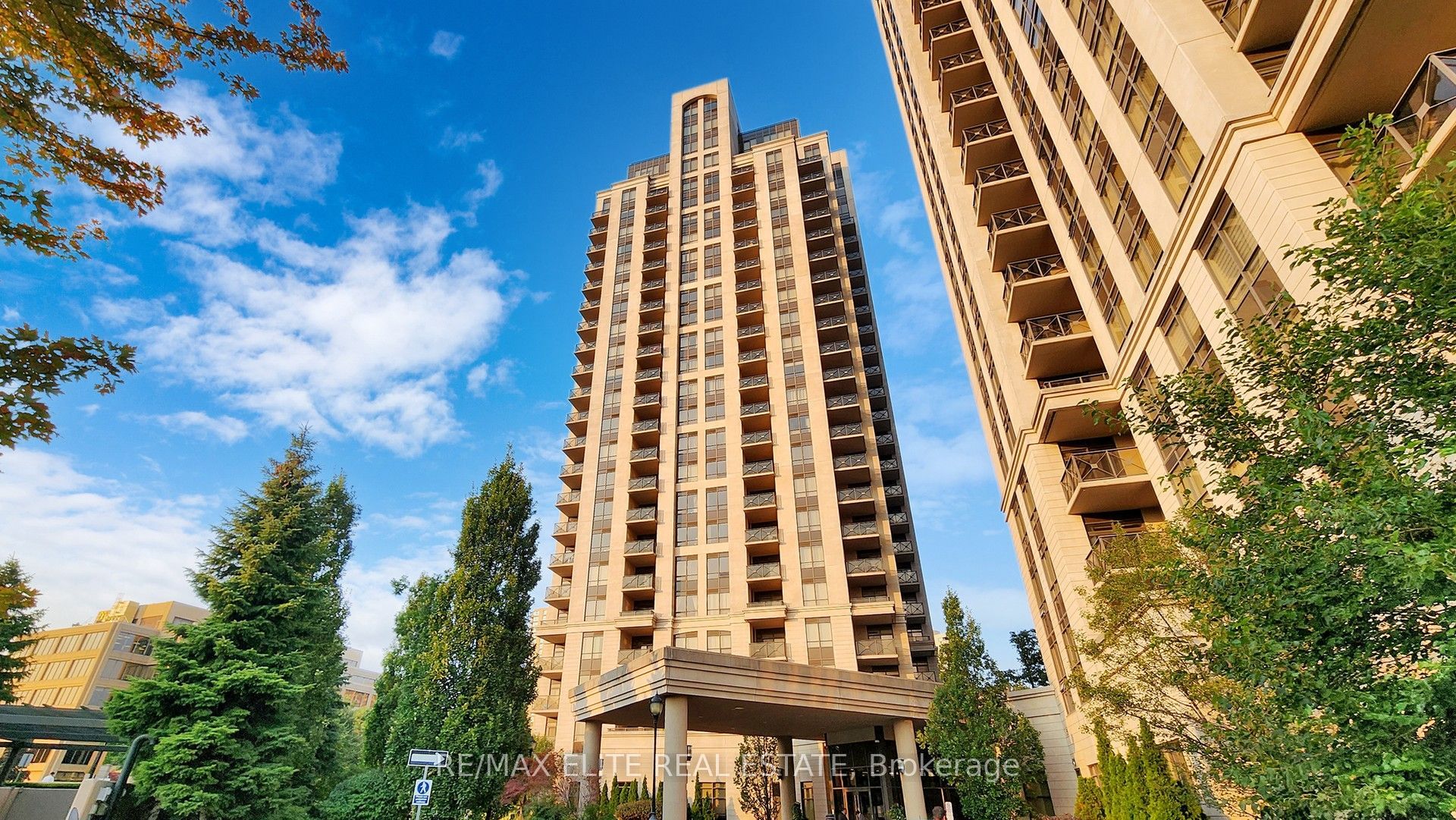 133 Wynford Drive 1608, Toronto, ON M3C 0J5