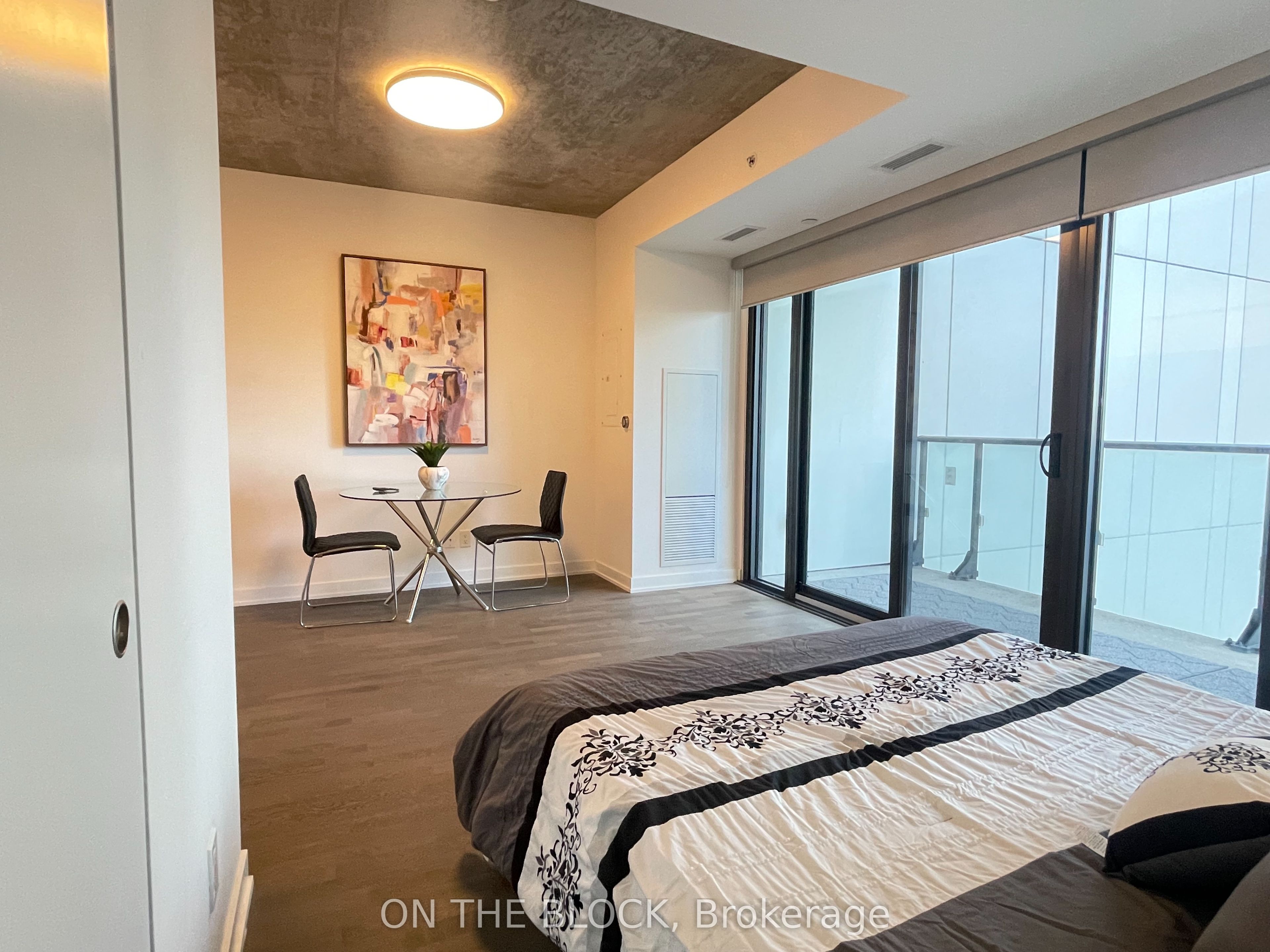 185 Roehampton Avenue 509, Toronto, ON M4P 0C6 photo 4