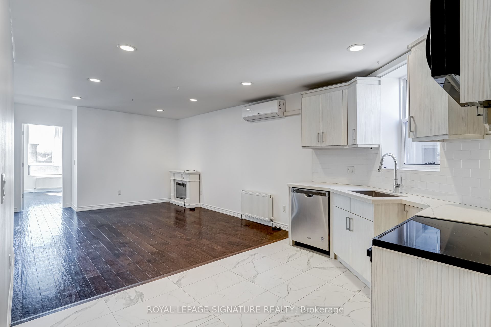 1116 College Street 3rd Lvl, Toronto, ON M6H 1B5 photo 4