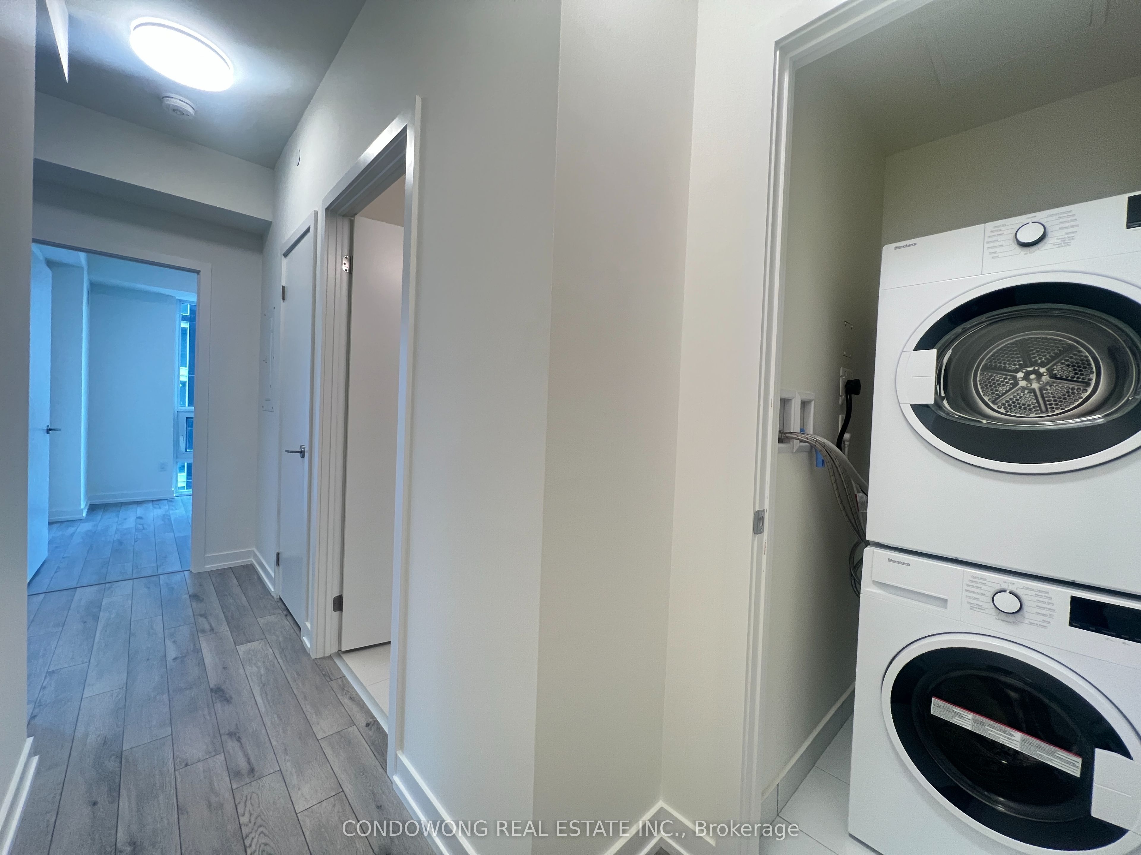 89 Church Street 4601, Toronto, ON M5C 2G3 photo 3