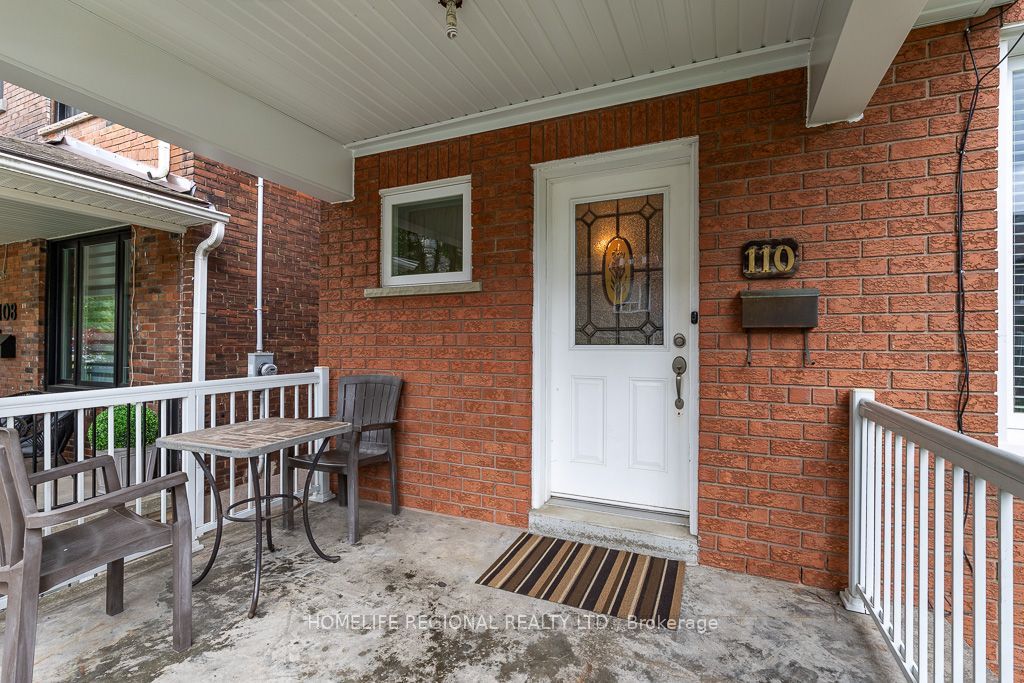 110 Grace Street, Toronto, ON M6J 2S2 photo 2