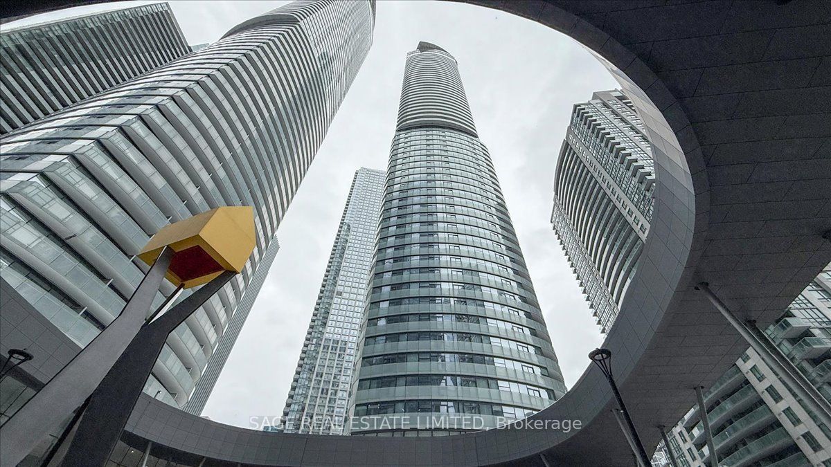 12 York Street 3608, Toronto, ON M5J 0A9