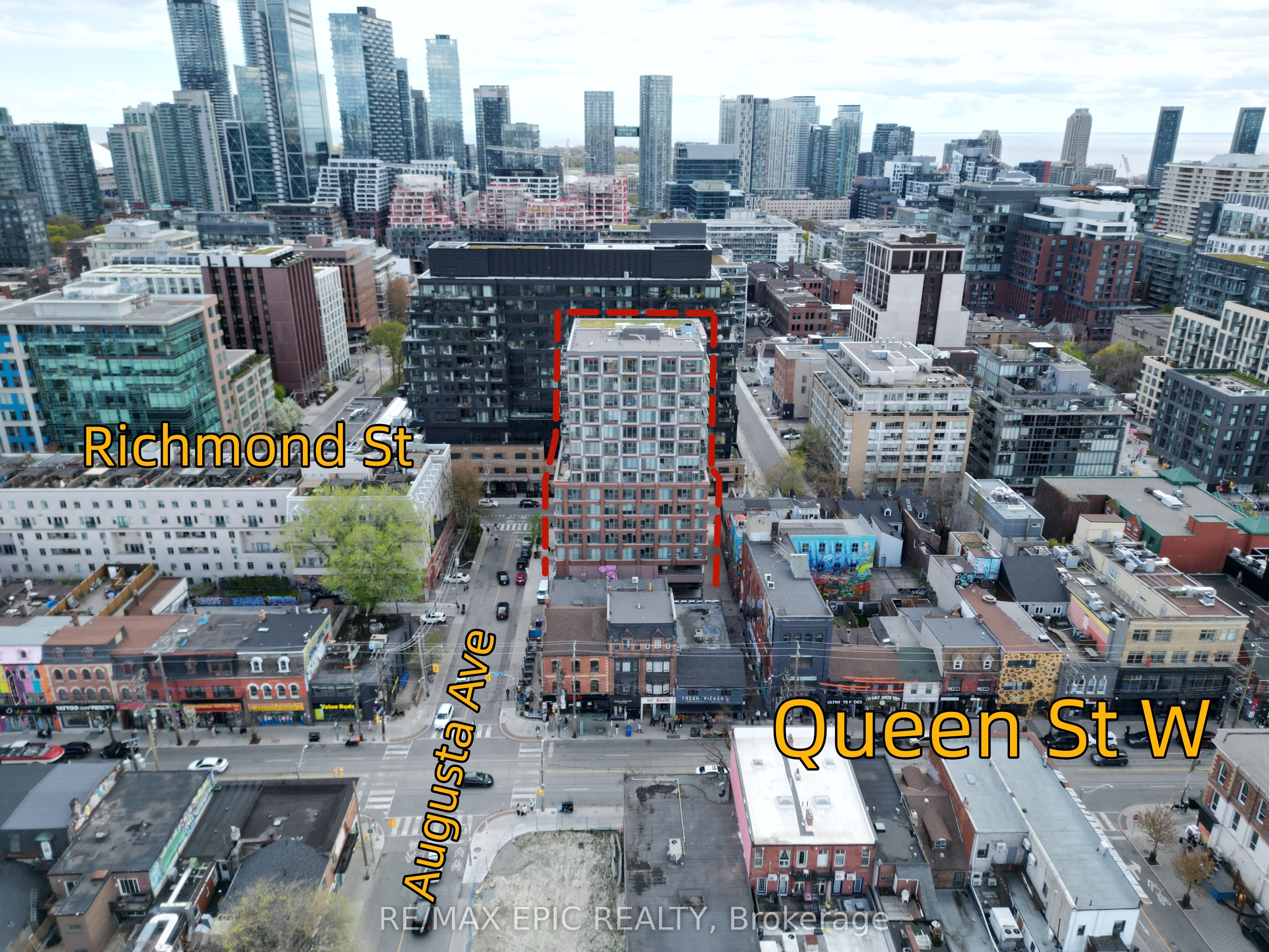 2 Augusta Avenue 302, Toronto, ON M5V 0T3 photo 3