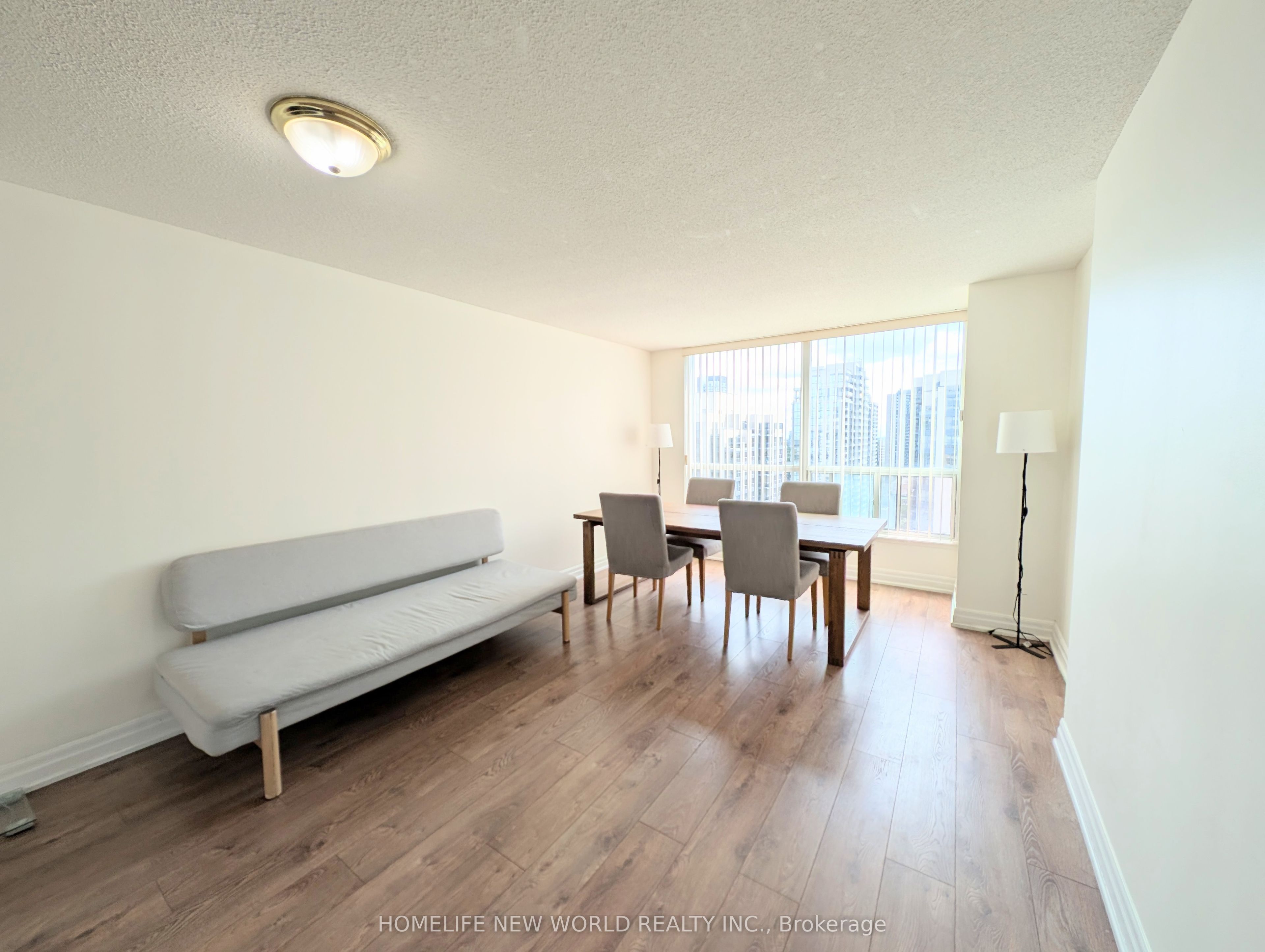 21 Hillcrest Avenue 1705, Toronto, ON M2N 7K2 photo 4