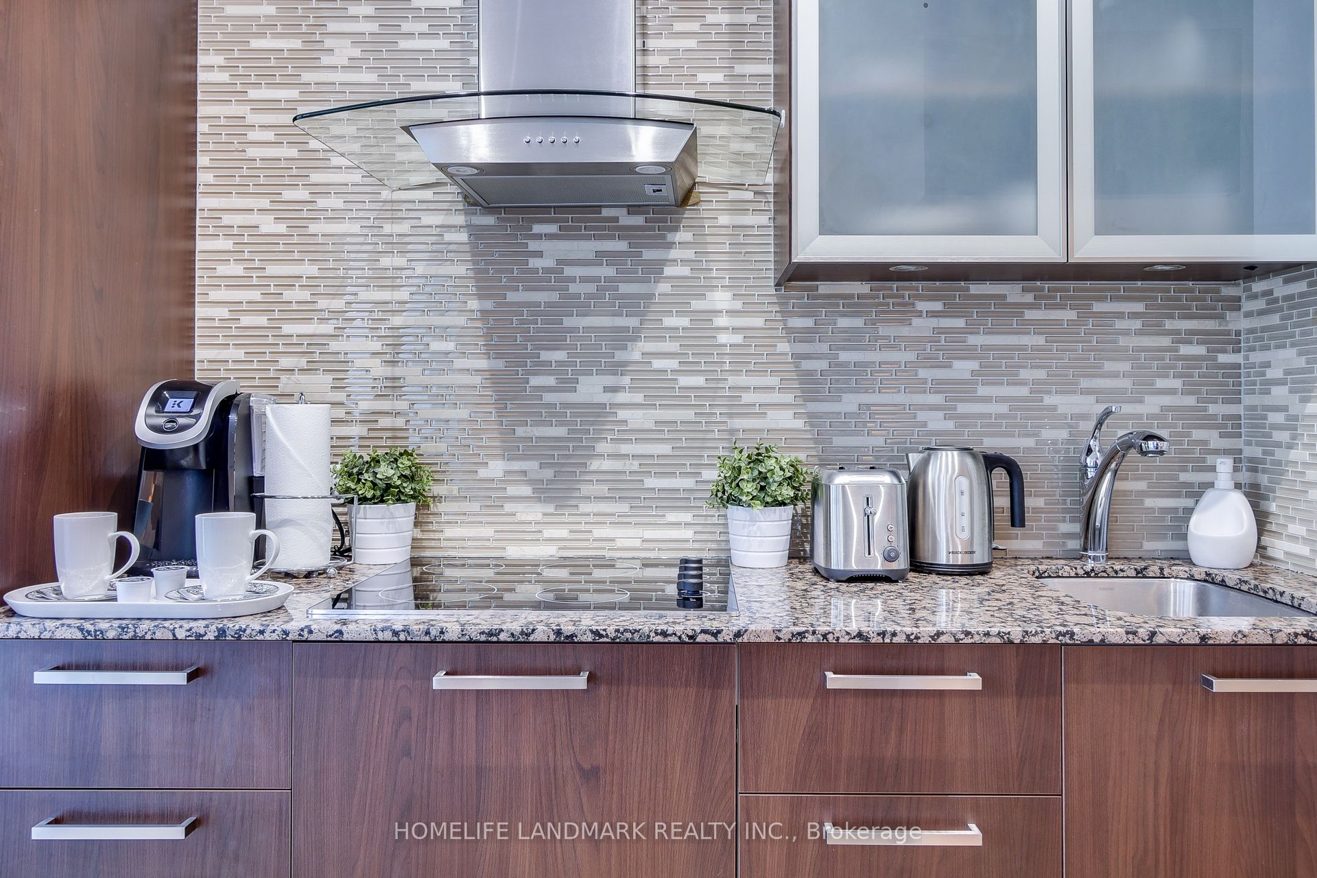 14 York Street 1807, Toronto, ON M5J 0A6 photo 5