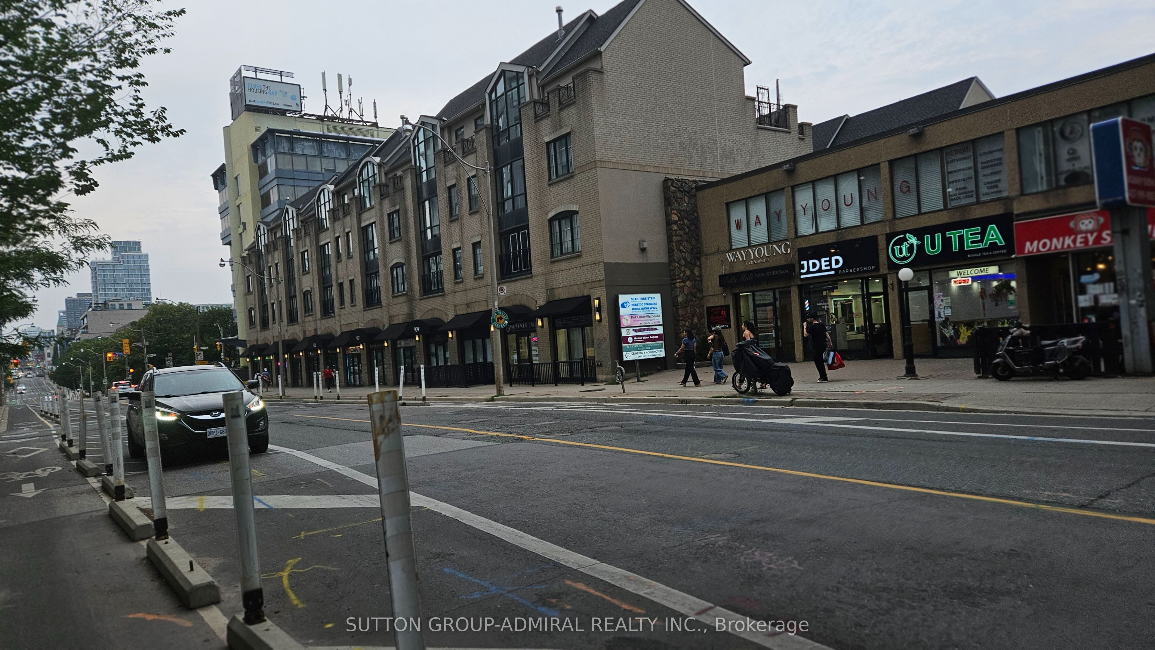 942 Yonge Street 517, Toronto, ON M4W 3S8 photo 2