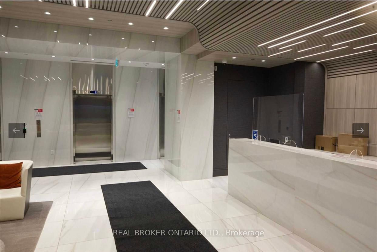 75 Canterbury Place 2807, Toronto, ON M2N 2N1 photo 4