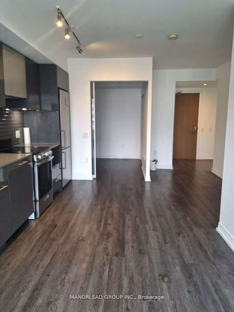 251 Jarvis Street 1128, Toronto, ON M5B 0C3 photo 4