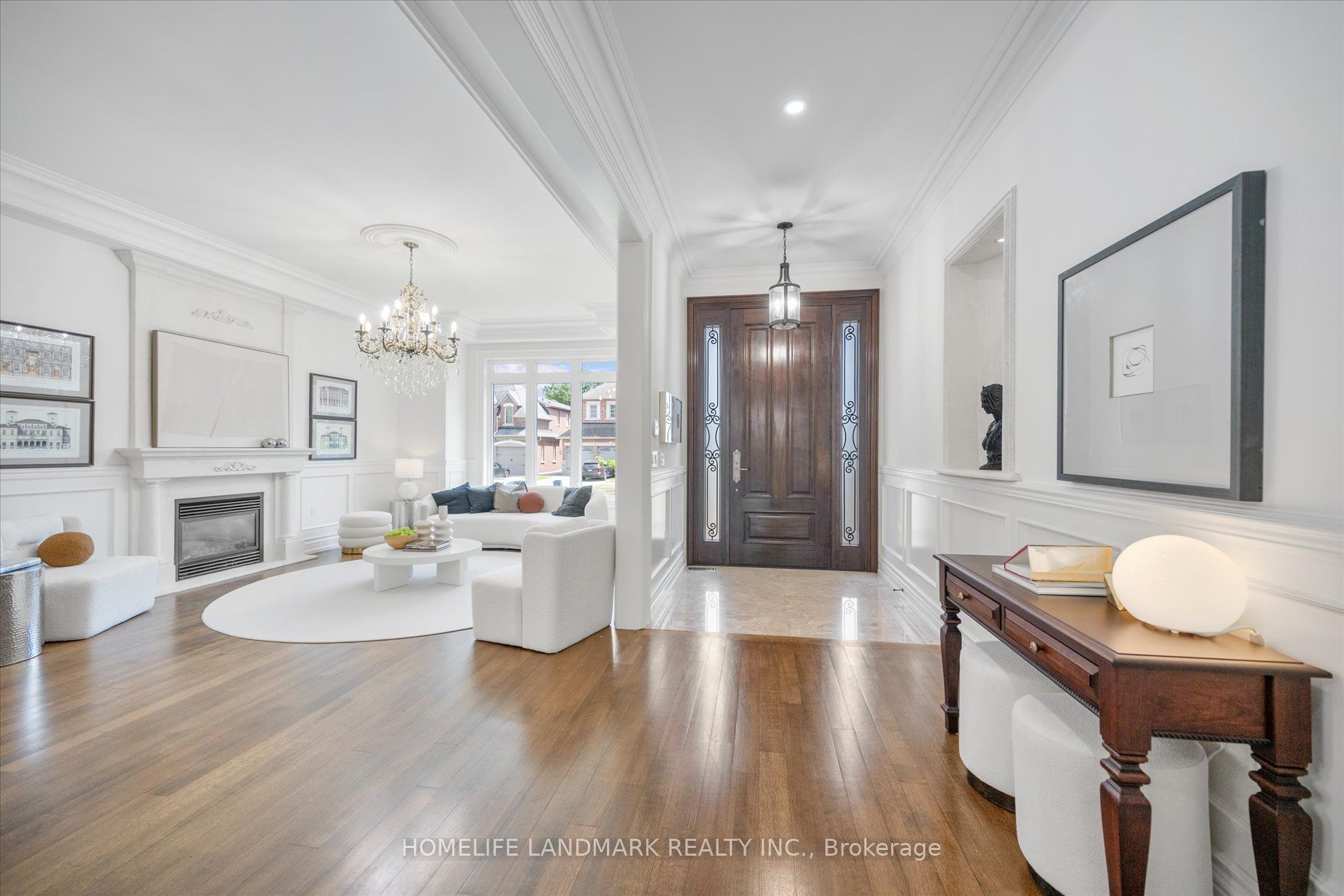 92 Caines Avenue, Toronto, ON M2R 2L3 photo 2