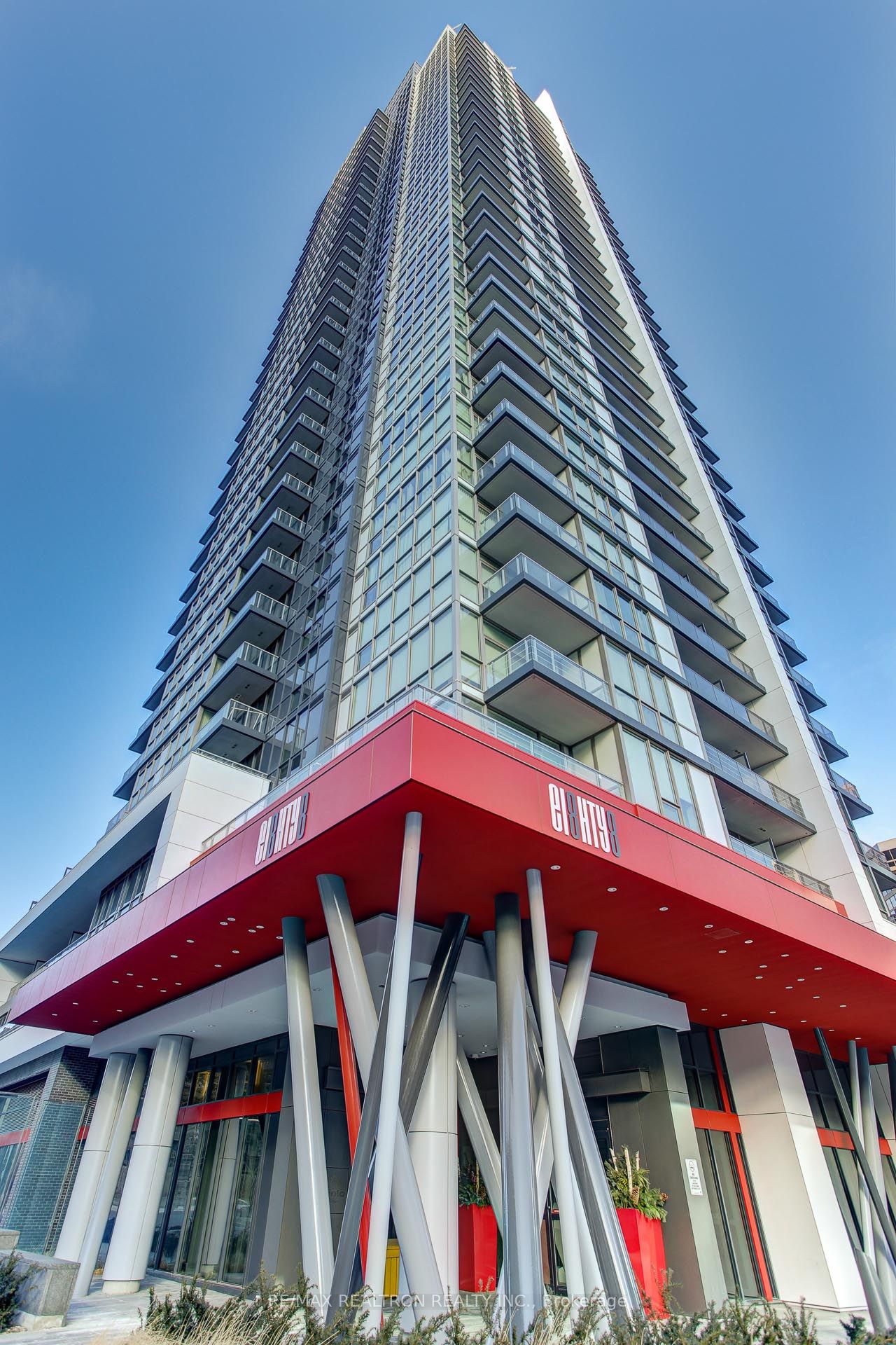 88 Sheppard Avenue E 209, Toronto, ON M2N 0G9