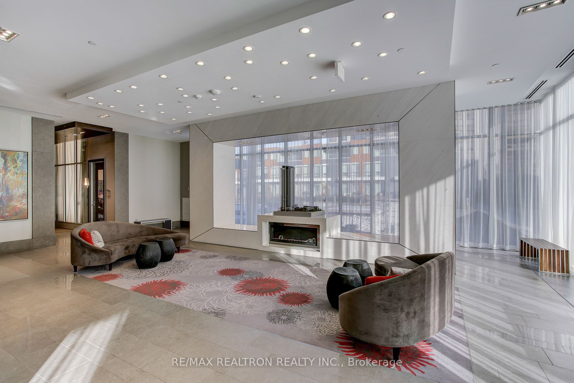 88 Sheppard Avenue E 209, Toronto, ON M2N 0G9 photo 4