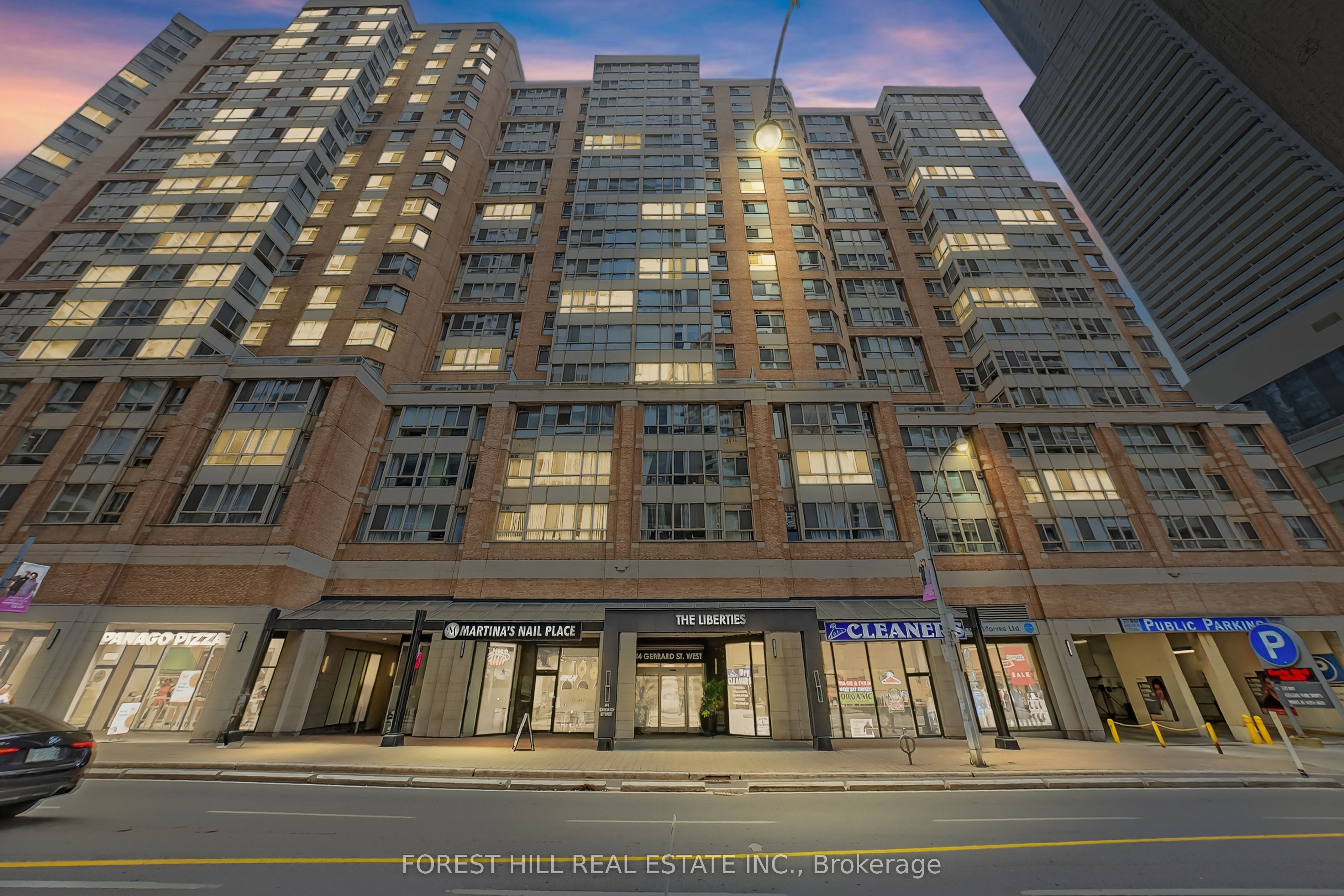 44 Gerrard Street W 1704, Toronto, ON M5G 2K2