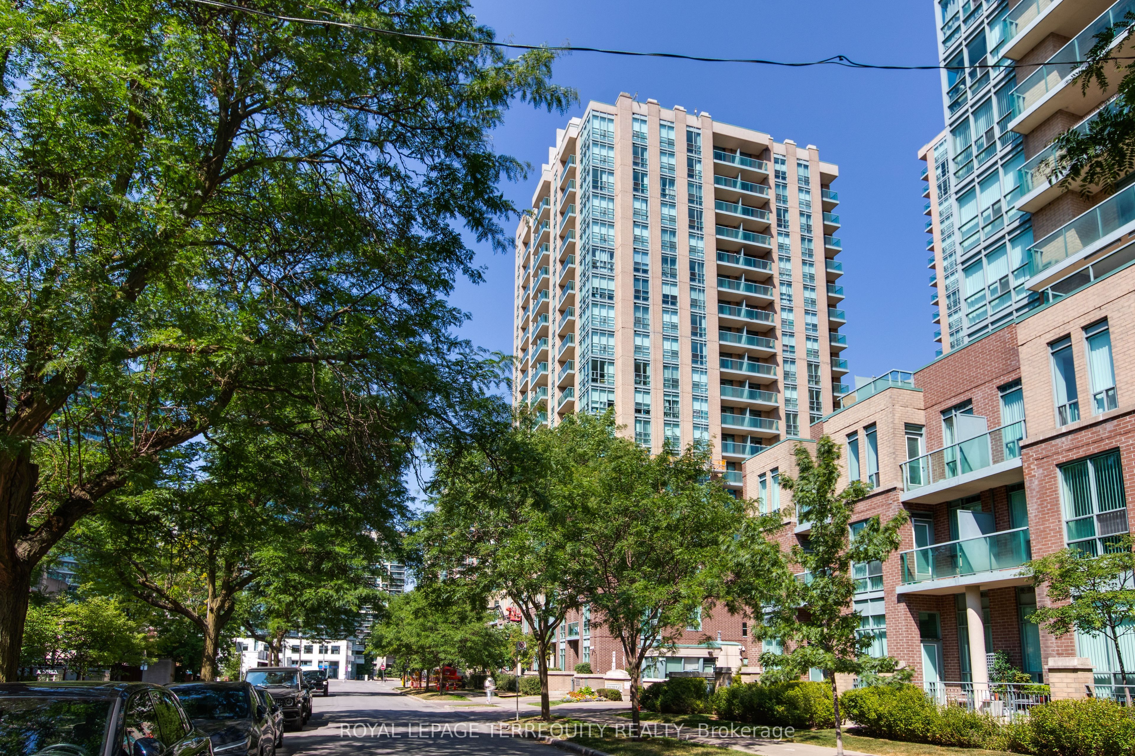 20 Olive Avenue PH07, Toronto, ON M2N 7G5 photo 3