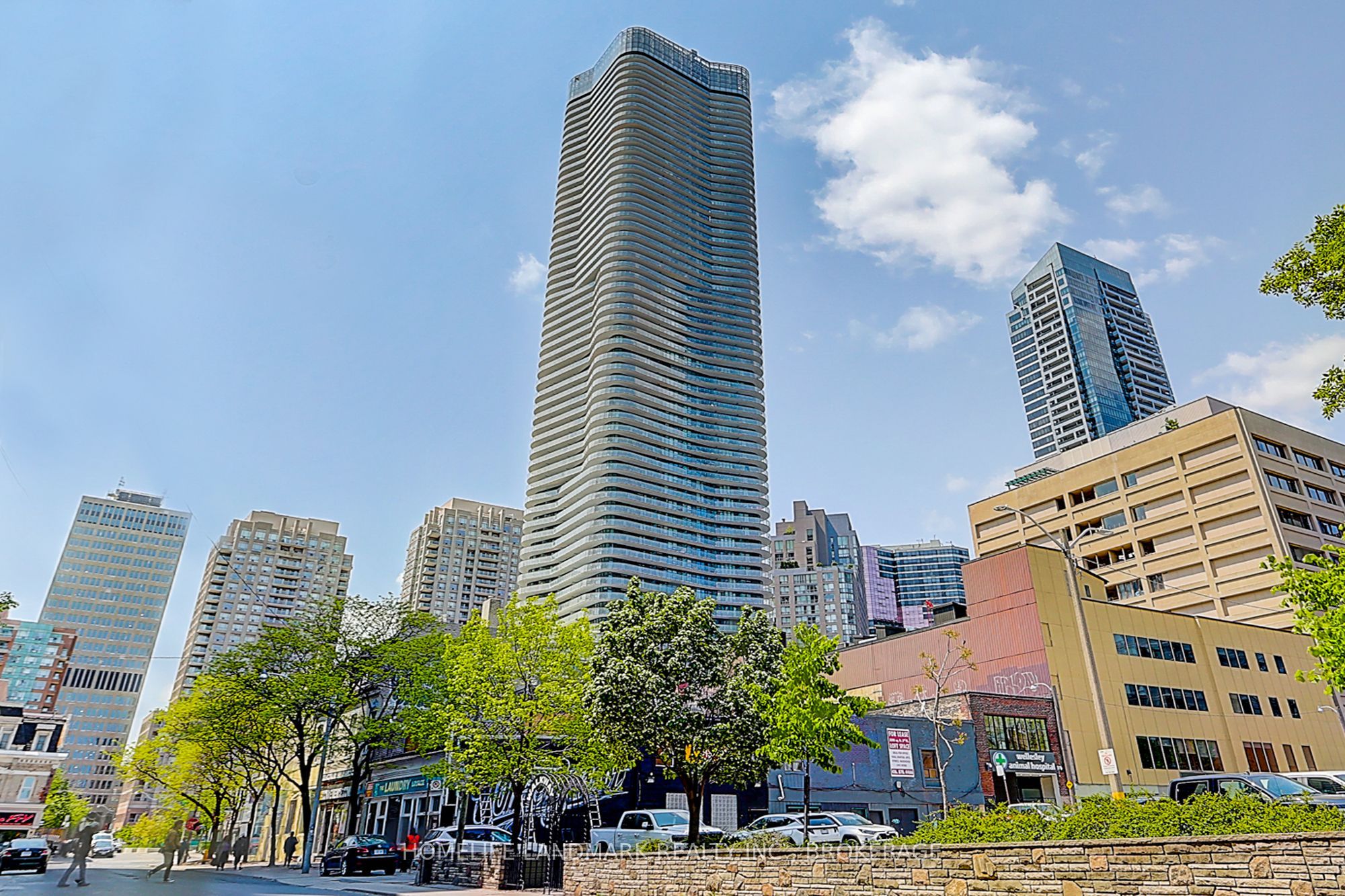 11 Wellesley Street 2911, Toronto, ON M4Y 1E8 photo 3