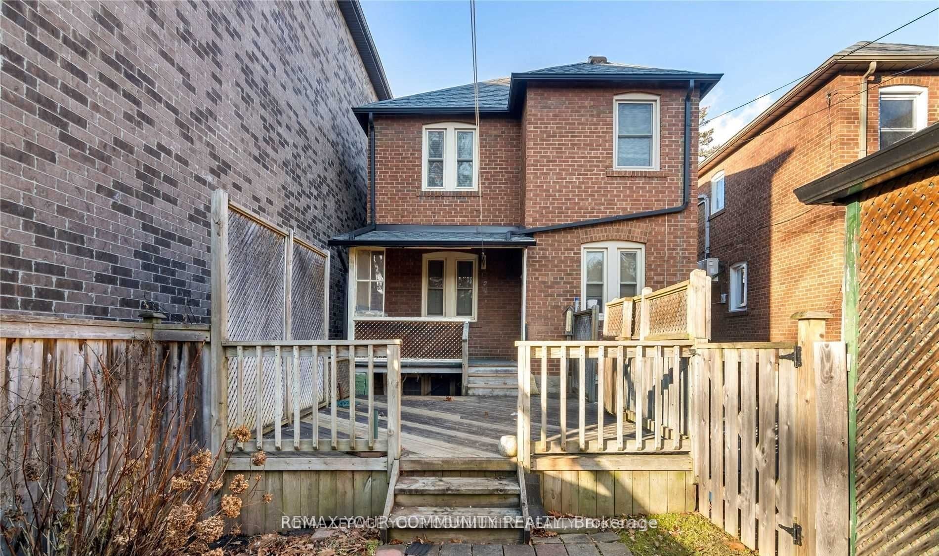 705 Hillsdale Avenue E, Toronto, ON M4S 1V4 photo 4