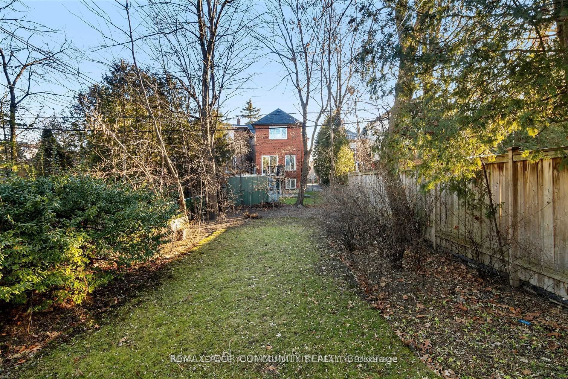 705 Hillsdale Avenue E, Toronto, ON M4S 1V4 photo 5
