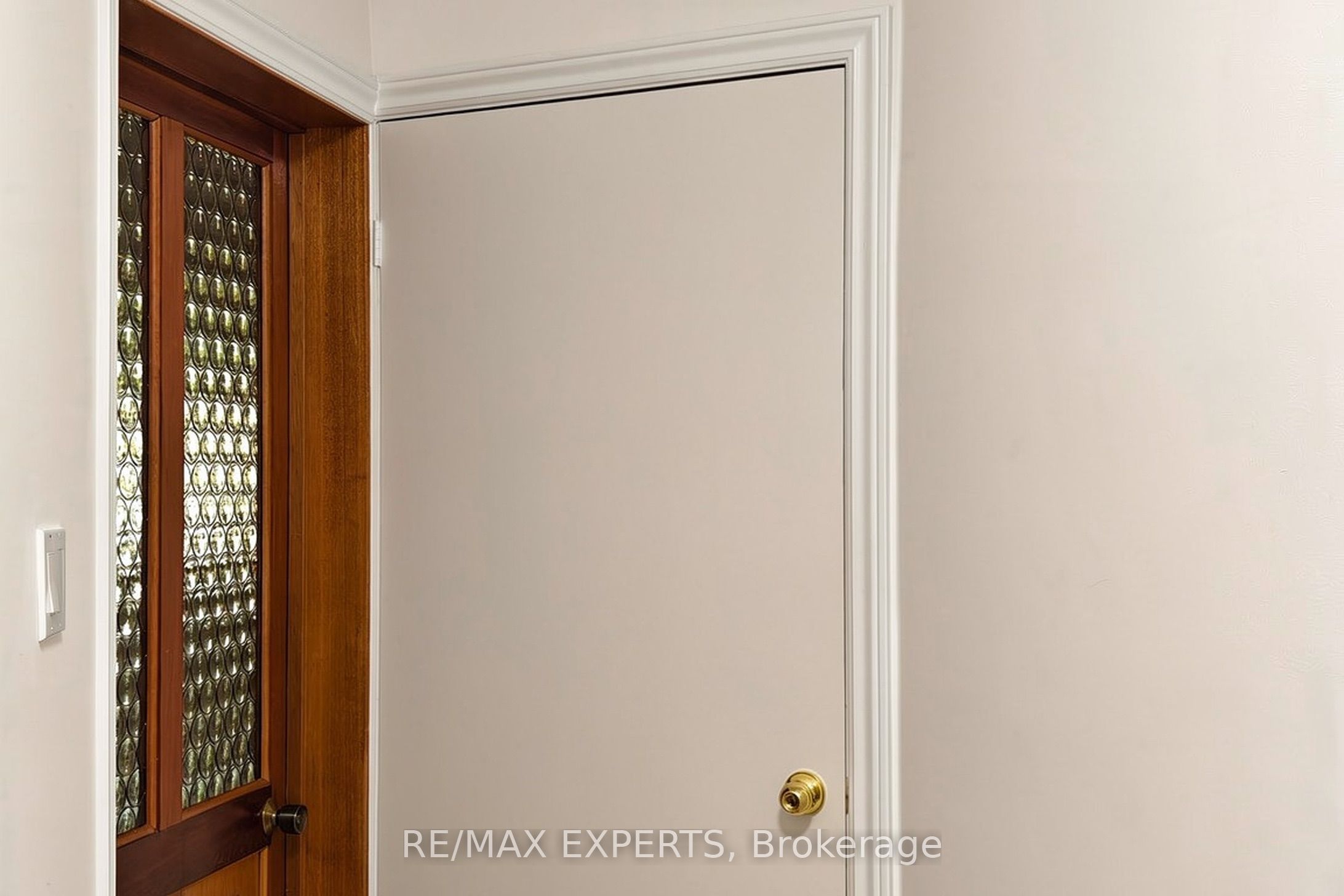 8 Parr Street, Toronto, ON M6J 2E3 photo 3