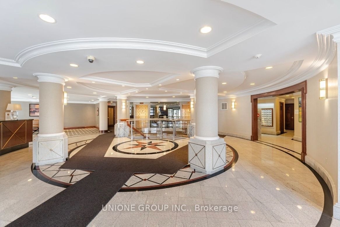 8 PEMBERTON Avenue 506, Toronto, ON M2M 4K8 photo 3
