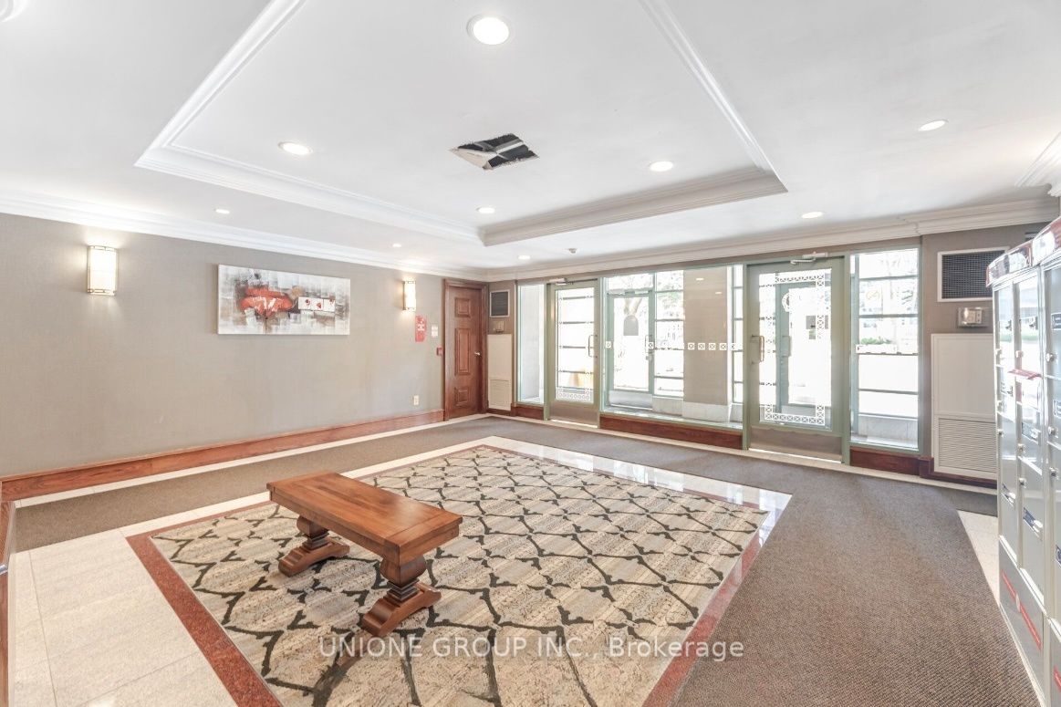 8 PEMBERTON Avenue 506, Toronto, ON M2M 4K8 photo 4