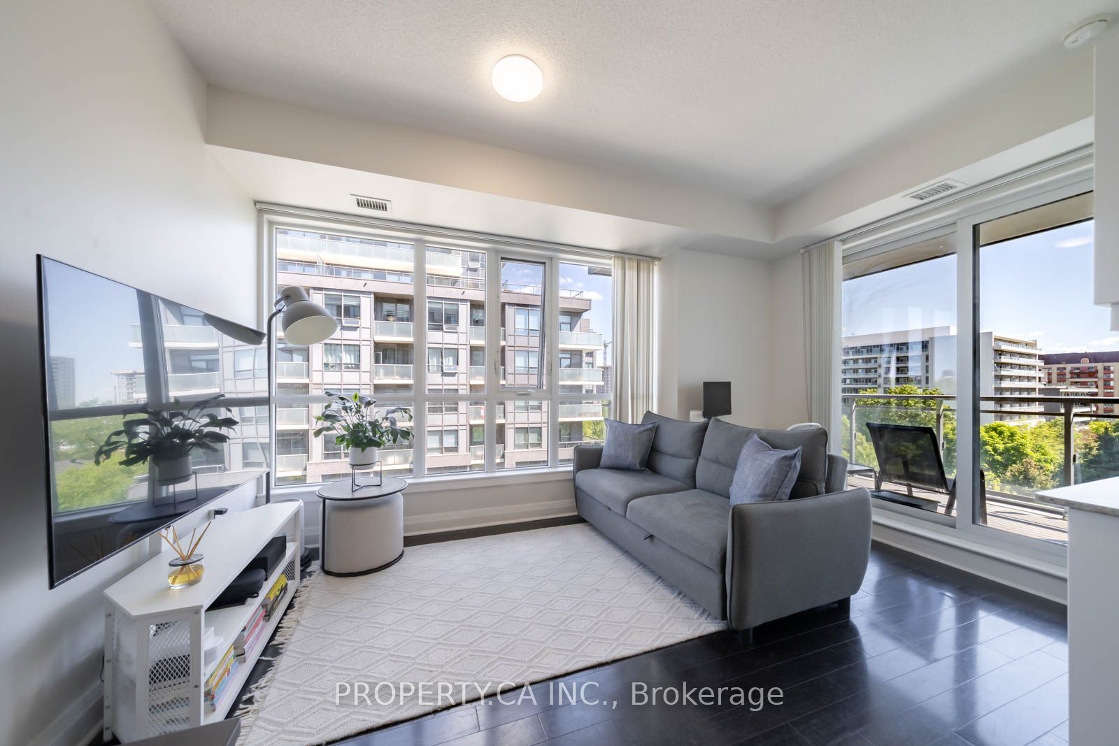 17 Kenaston Gardens 516, Toronto, ON M2K 0B9 photo 4
