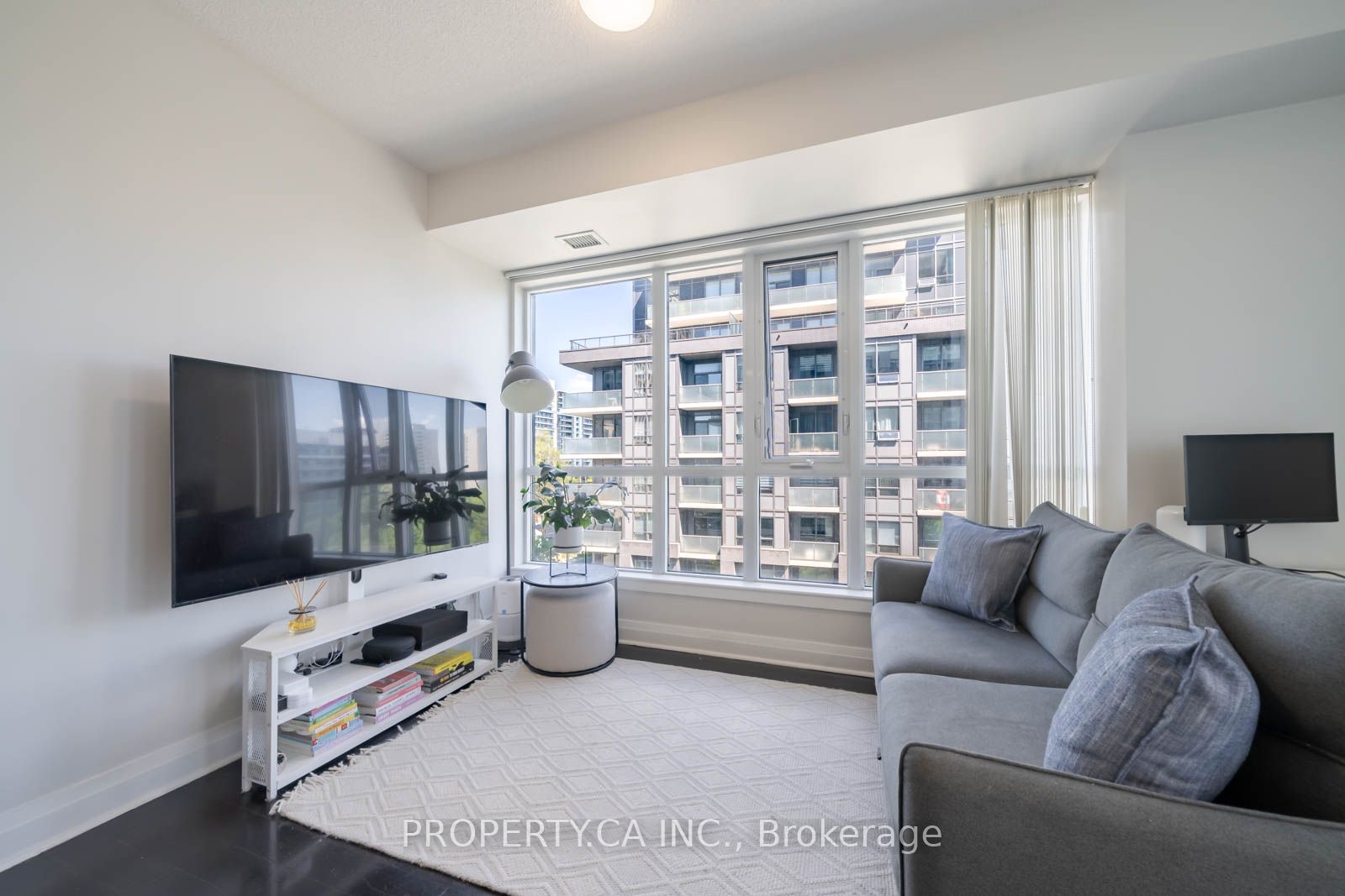 17 Kenaston Gardens 516, Toronto, ON M2K 0B9 photo 5