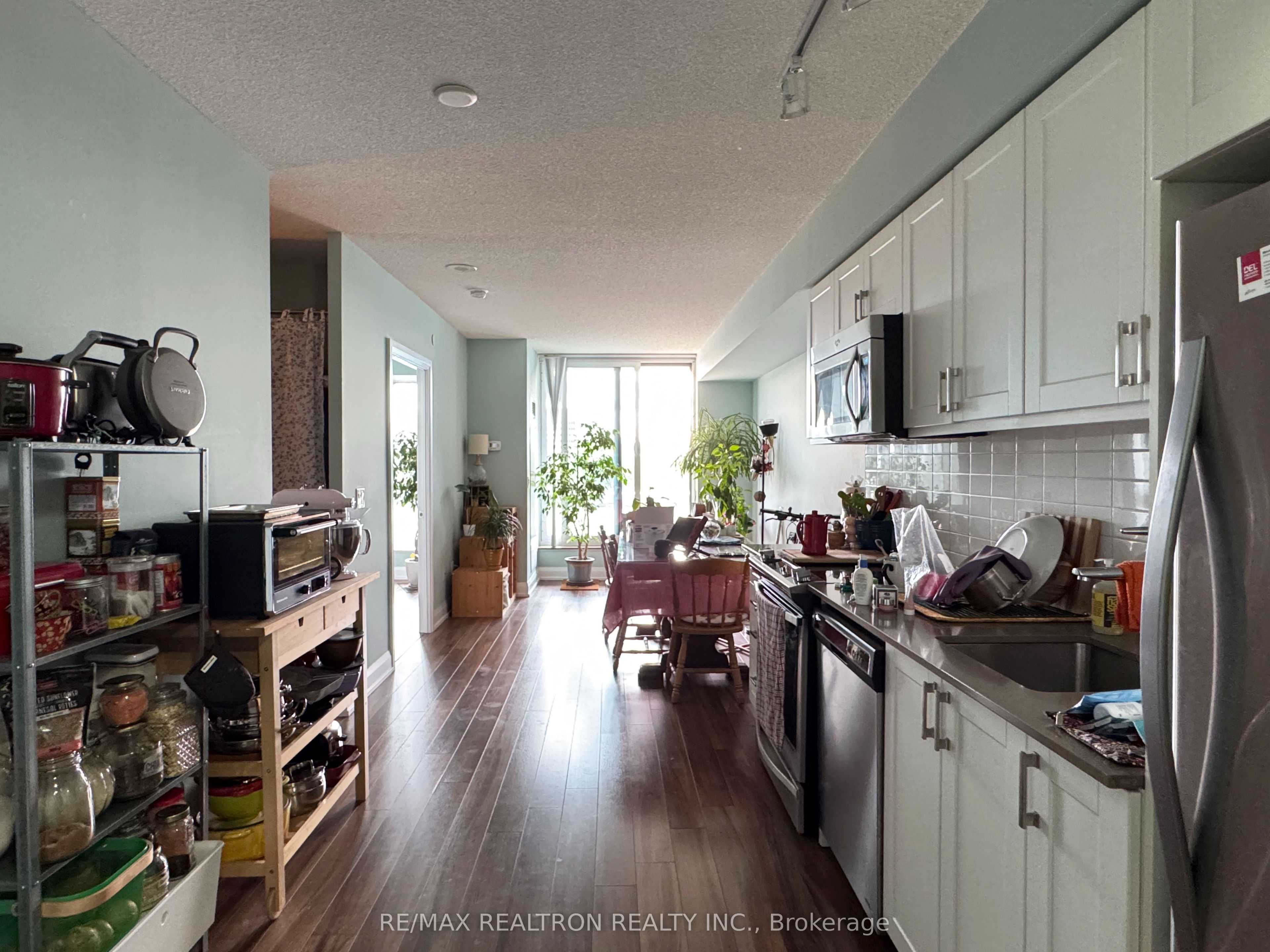 18 Graydon Hall Drive 301, Toronto, ON M3A 0A4 photo 5