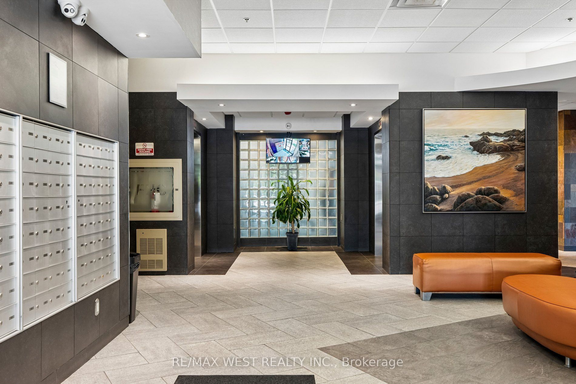 890 Sheppard Avenue 206, Toronto, ON M3H 6B9 photo 4