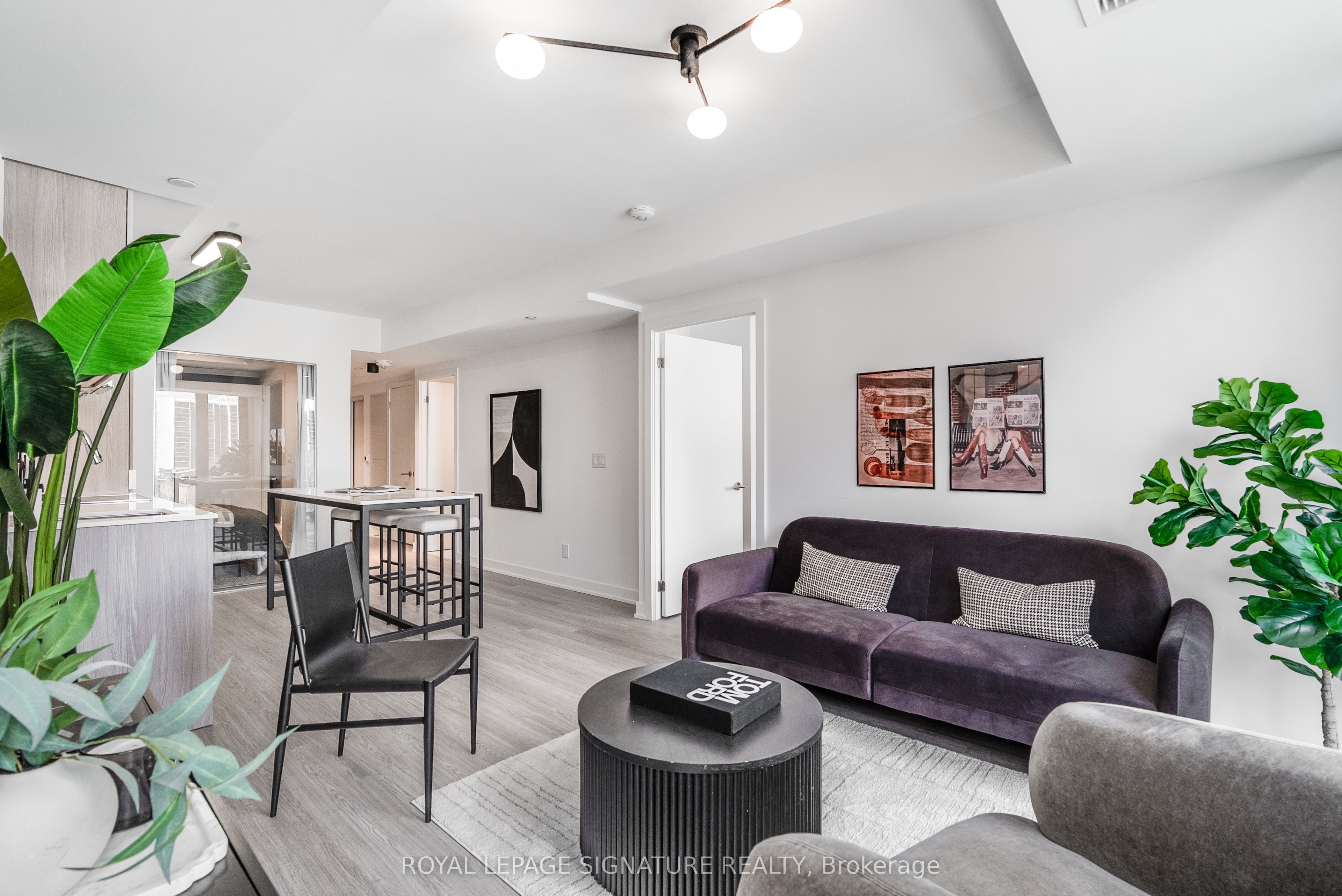 47 Mutual Street 605, Toronto, ON M5B 0C6 photo 3