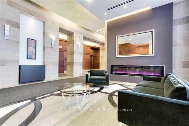 2181 Yonge Street 1909, Toronto, ON M4S 3H7 photo 3