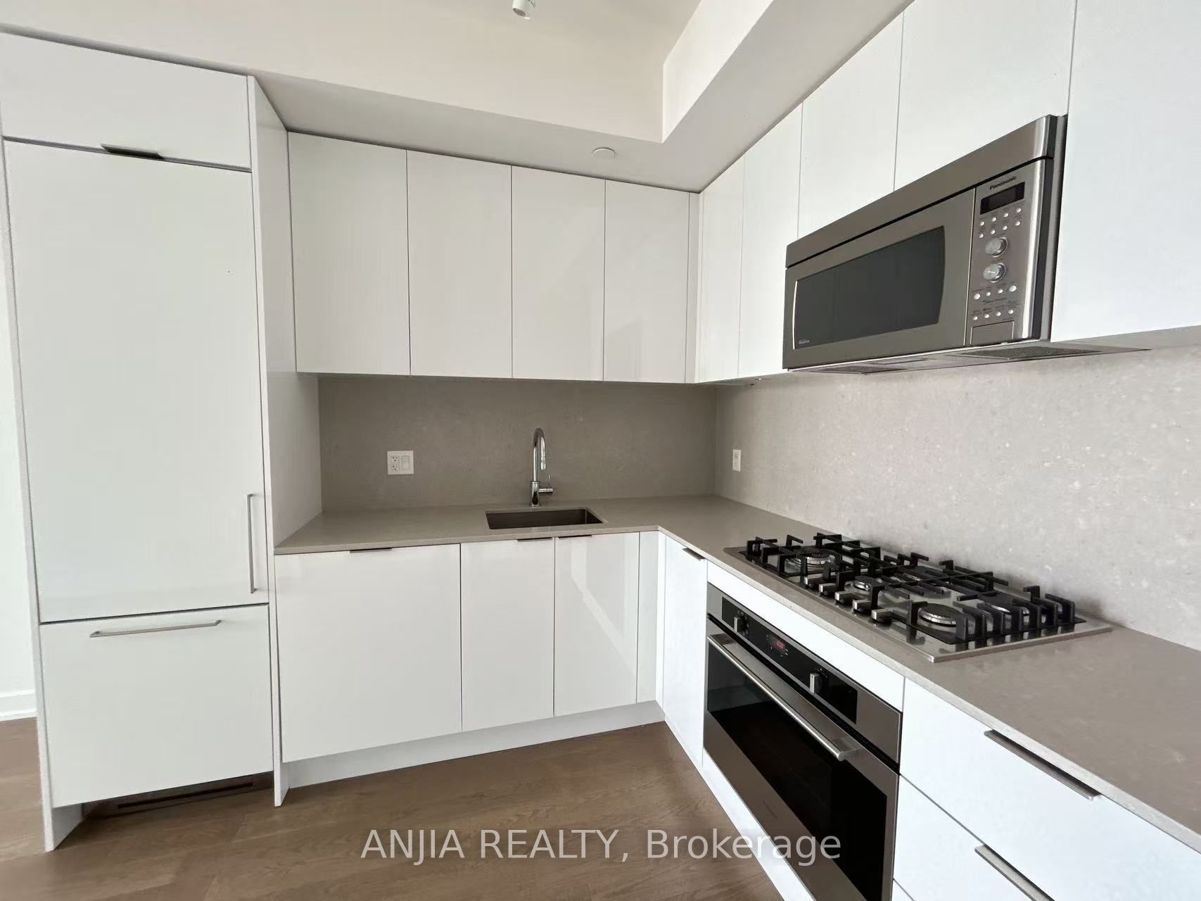 20 Lombard Street 4105, Toronto, ON M5C 0A7 photo 3