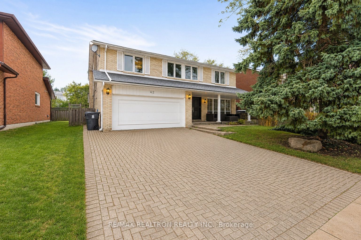 42 Apollo Drive, Toronto, ON M3B 2G8 photo 2
