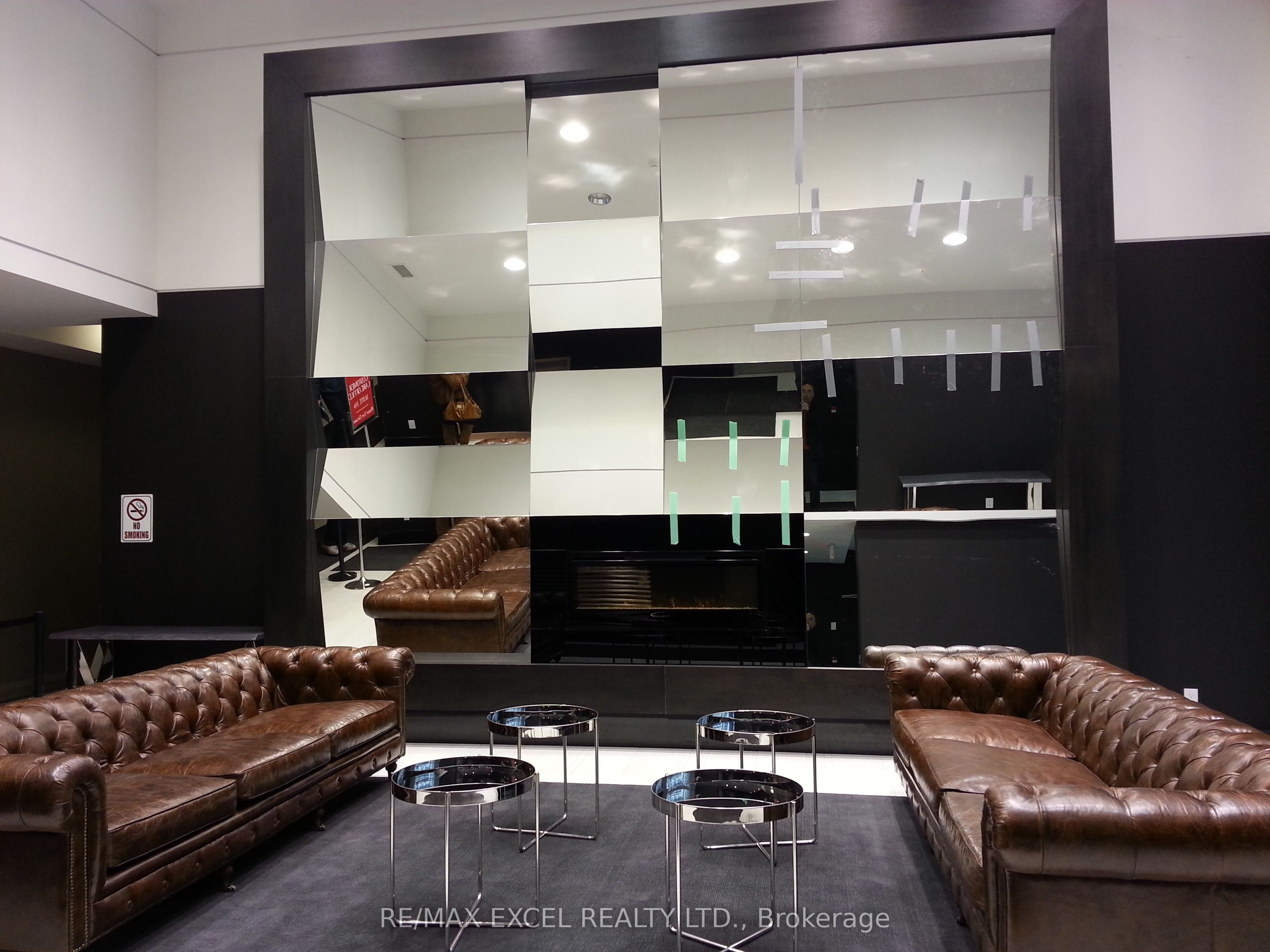 35 Bastion Street 720, Toronto, ON M5V 0C2 photo 3