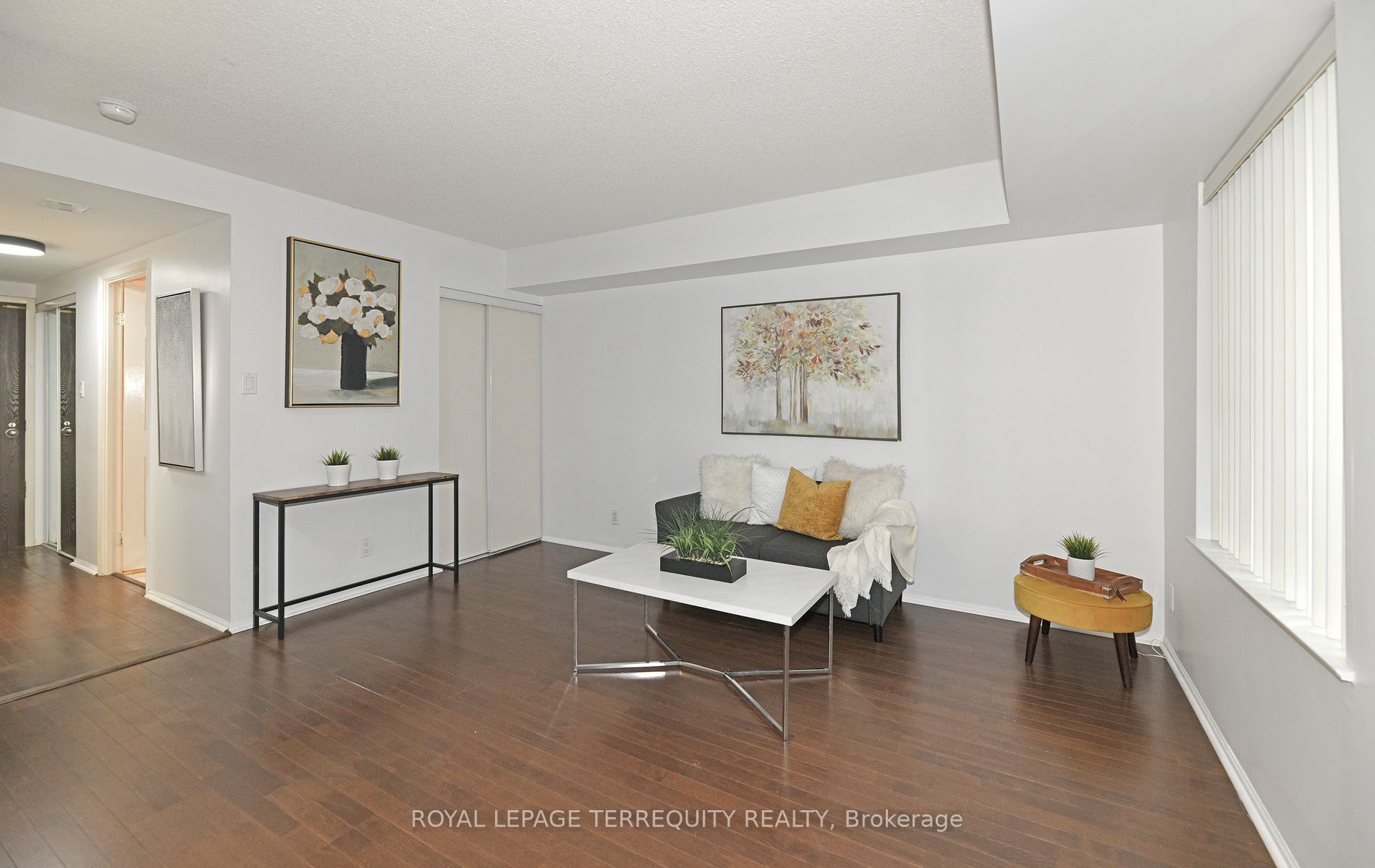 711 Bay Street 1113, Toronto, ON M5G 2J8 photo 5