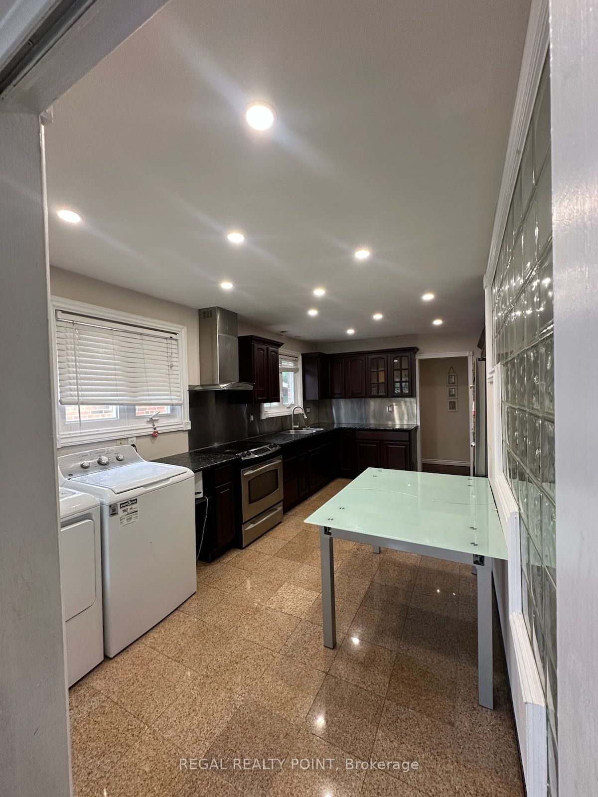 6 Harrington Crescent, Toronto, ON M2M 2Y5 photo 3