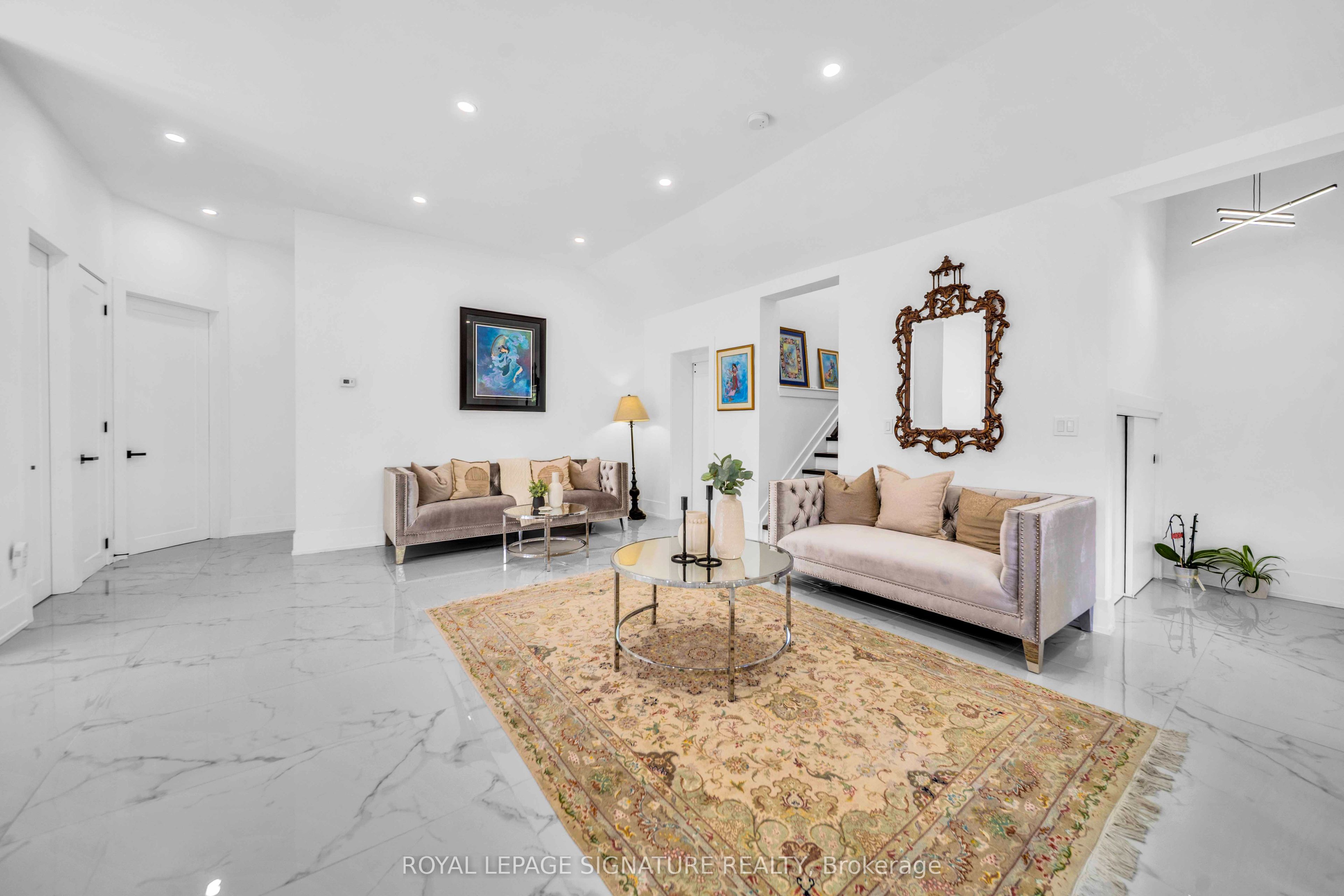 3 Pamcrest Drive, Toronto, ON M2M 2L9 photo 2