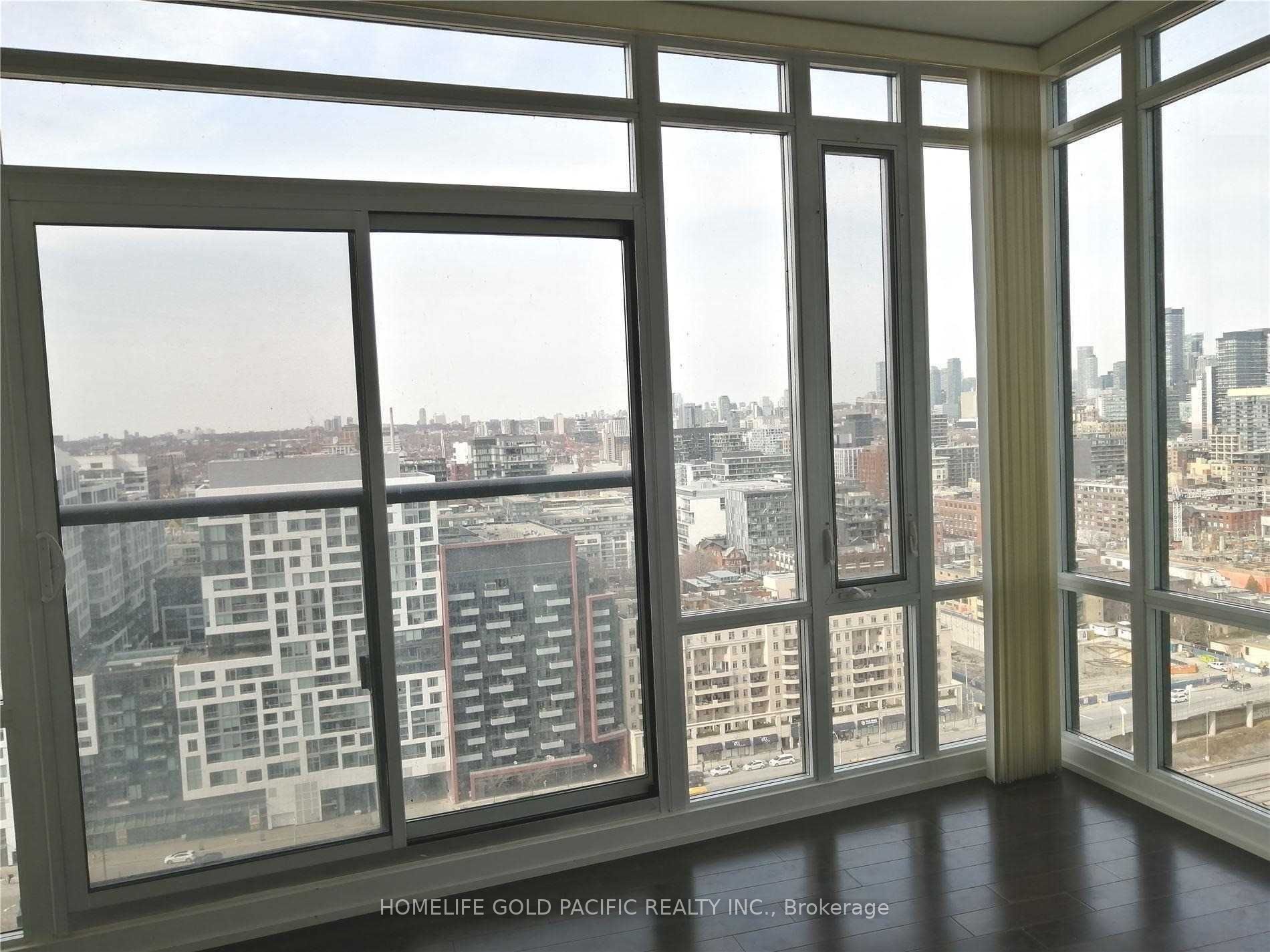 170 Fort York Boulevard 2303, Toronto, ON M5V 0E6 photo 3