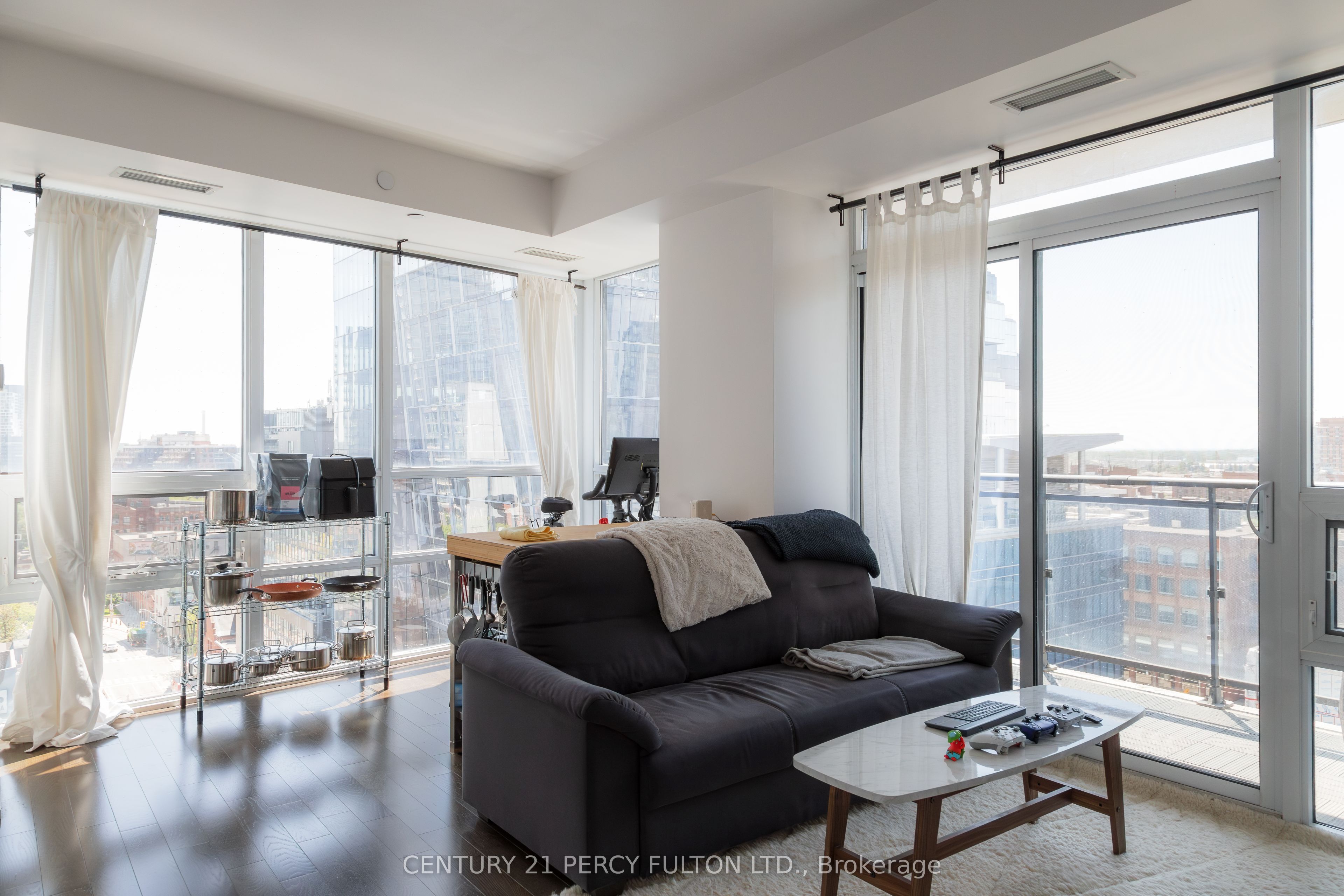 460 Adelaide Street E 1611, Toronto, ON M5A 0E7 photo 3