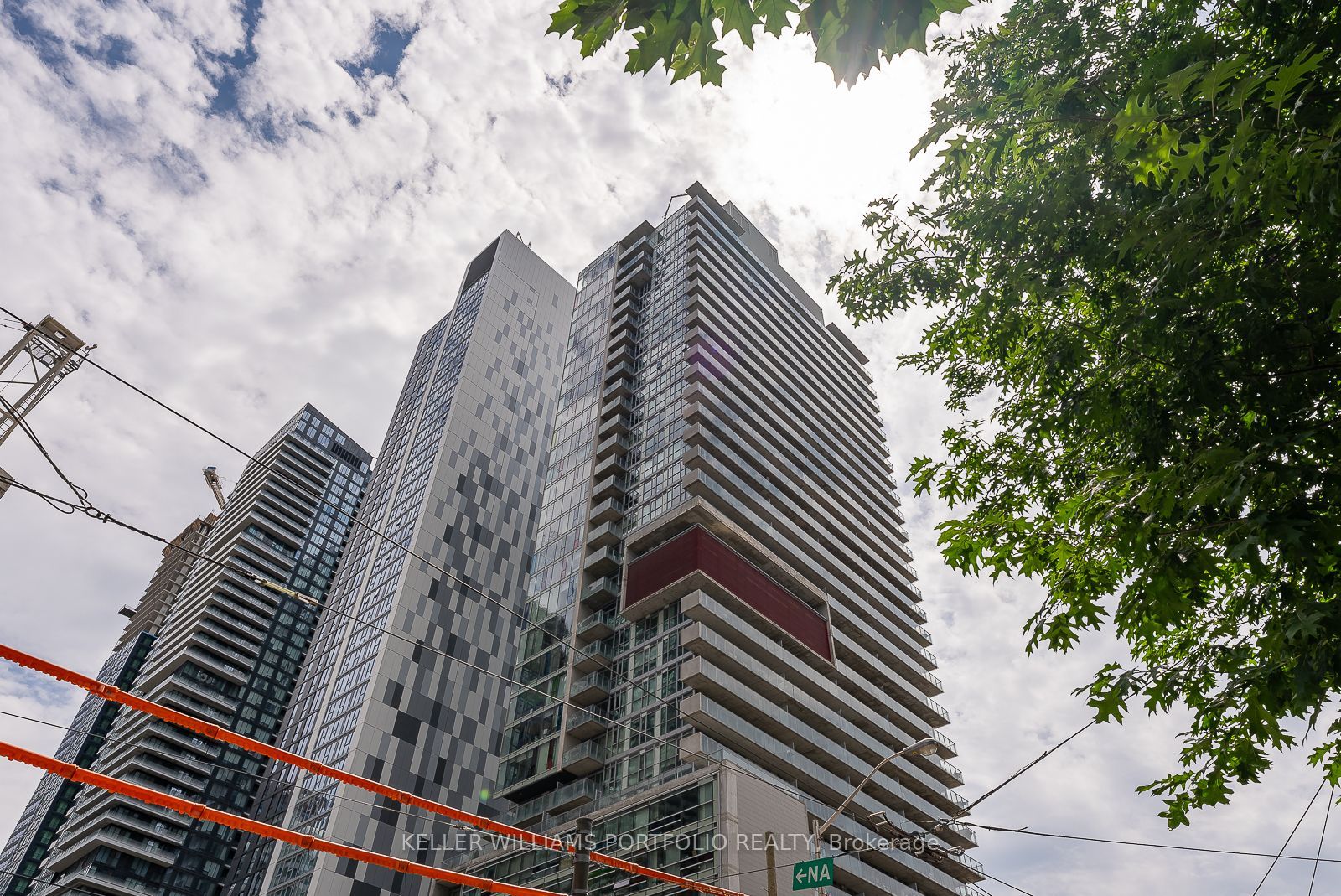 375 King Street W 1805, Toronto, ON M5V 1K5