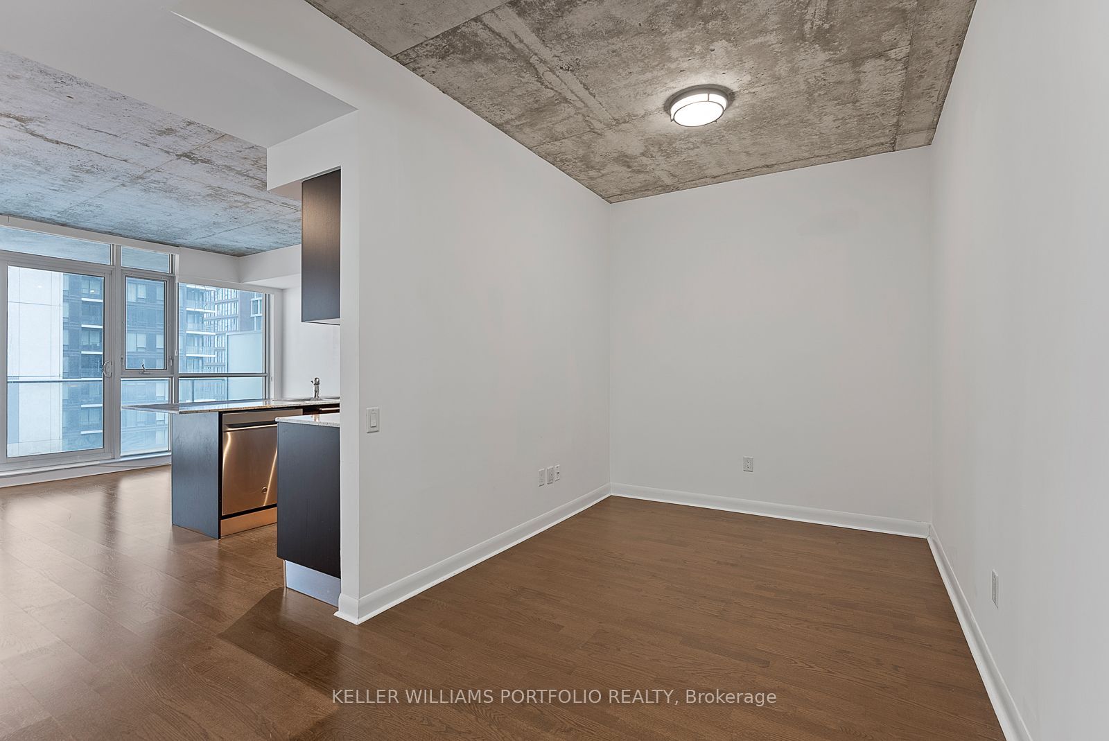 375 King Street W 1805, Toronto, ON M5V 1K5 photo 5