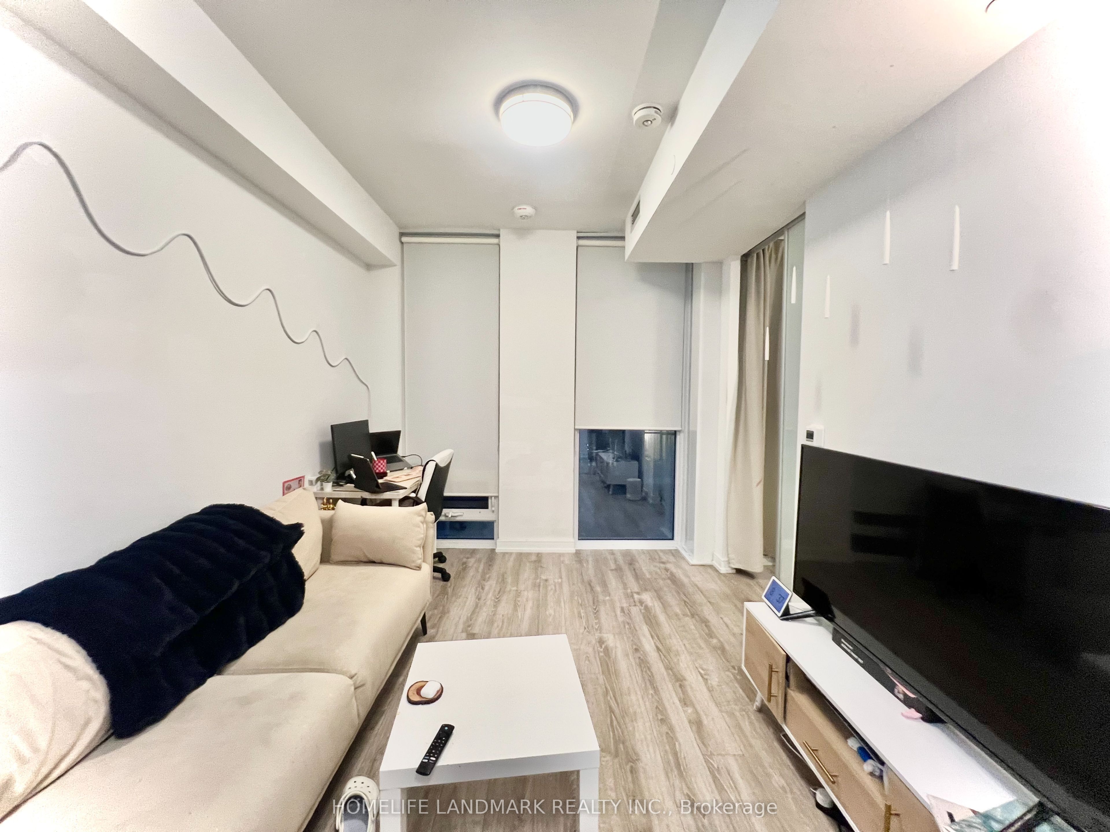 28 Wellesley Street E 1106, Toronto, ON M4Y 0C4
