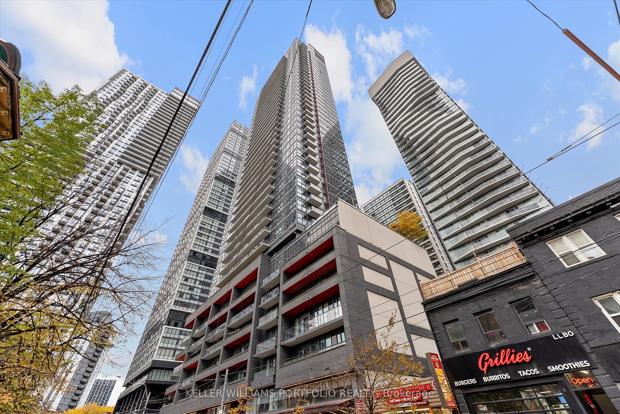 159 Dundas Street E 1005, Toronto, ON M5B 0A9