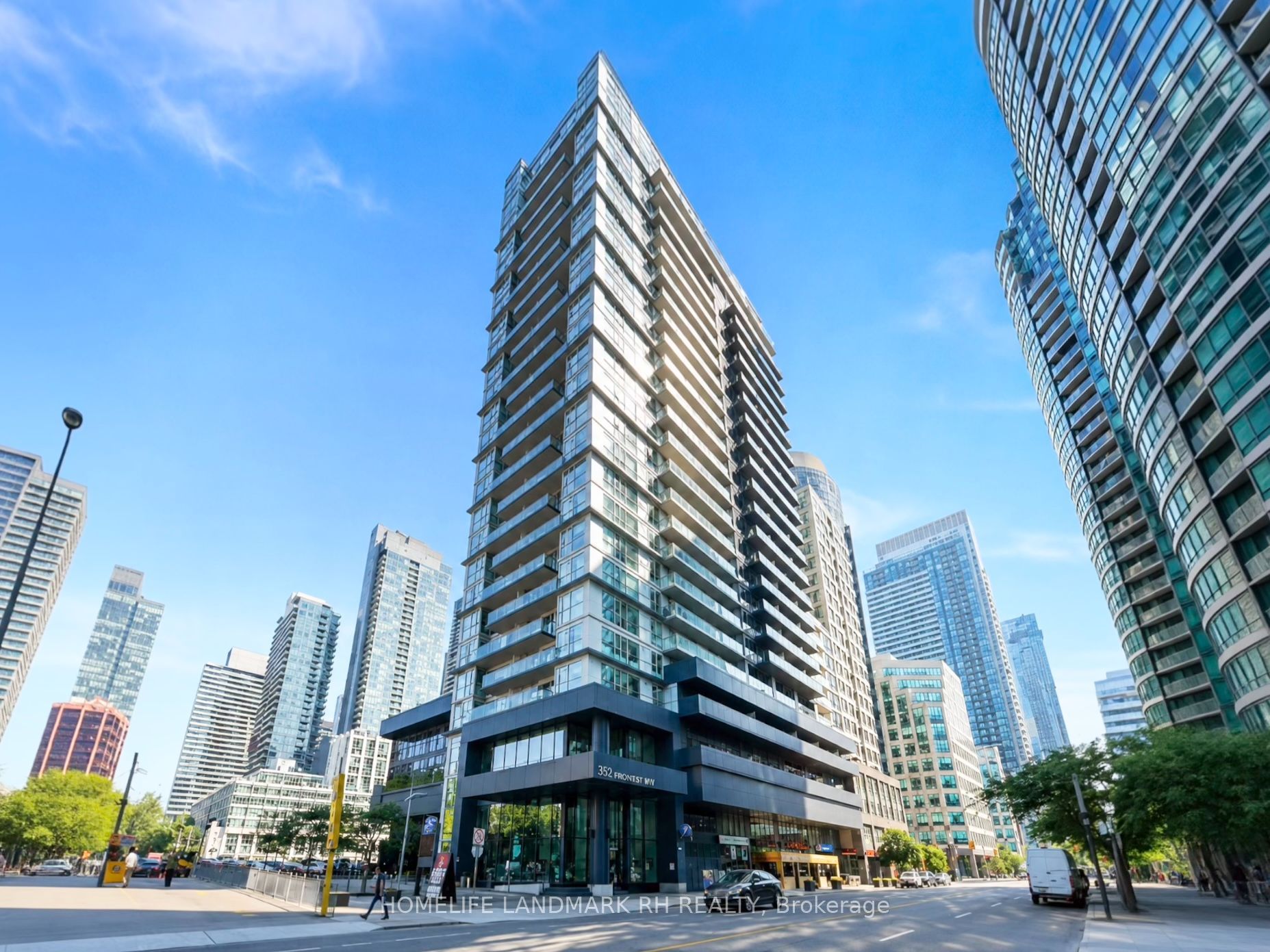 352 Front Street W 318, Toronto, ON M5V 0K3 photo 2