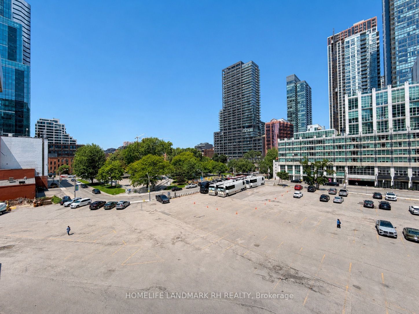 352 Front Street W 318, Toronto, ON M5V 0K3 photo 4