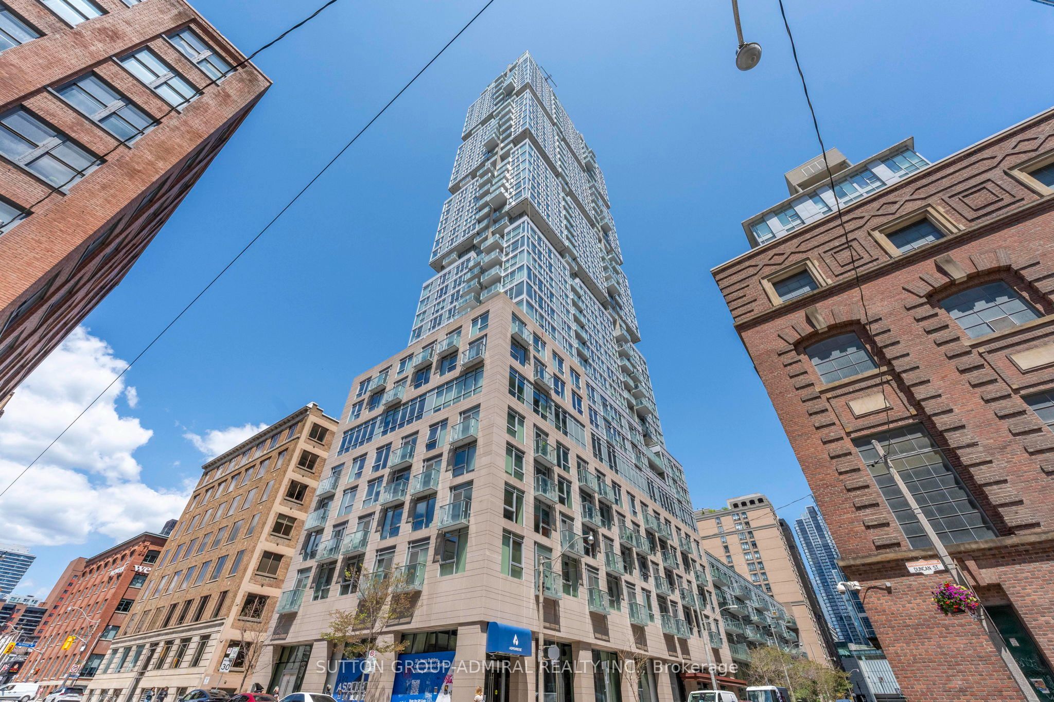 30 Nelson Street 312, Toronto, ON M5V 0H5