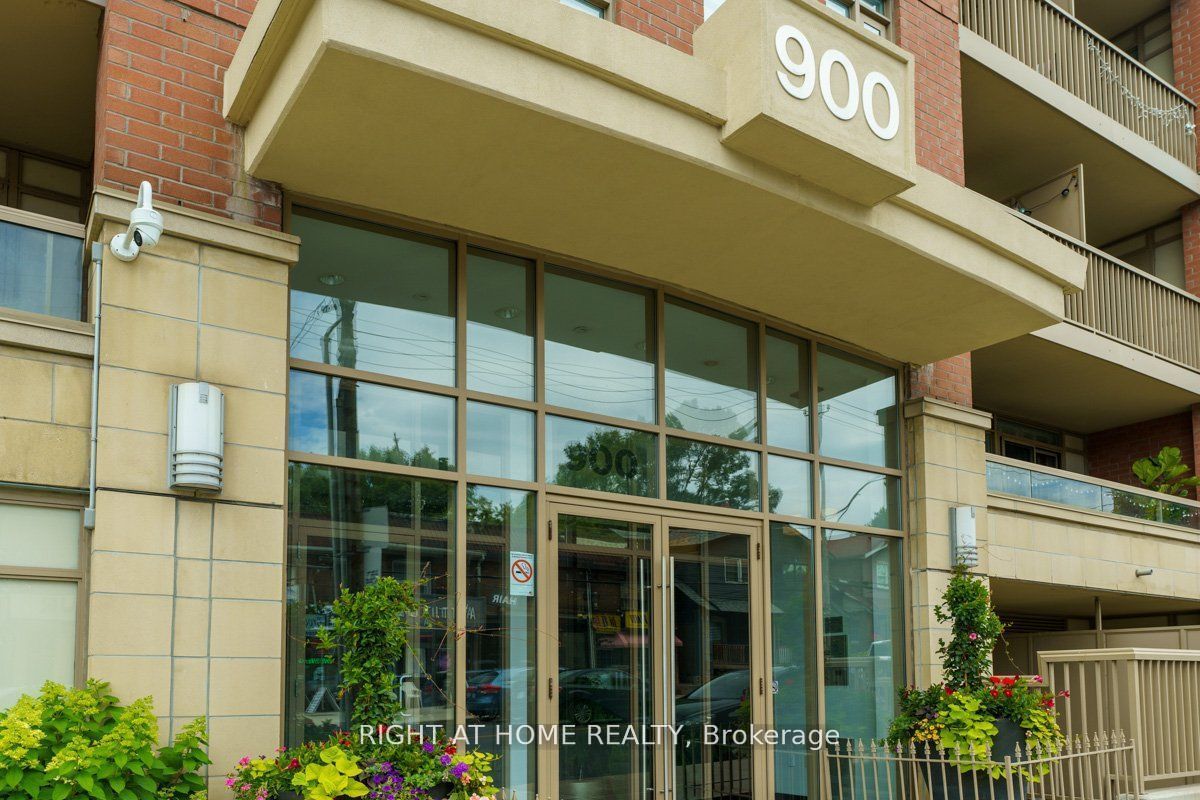 900 Mount Pleasant Road 327, Toronto, ON M4P 3J9 photo 4