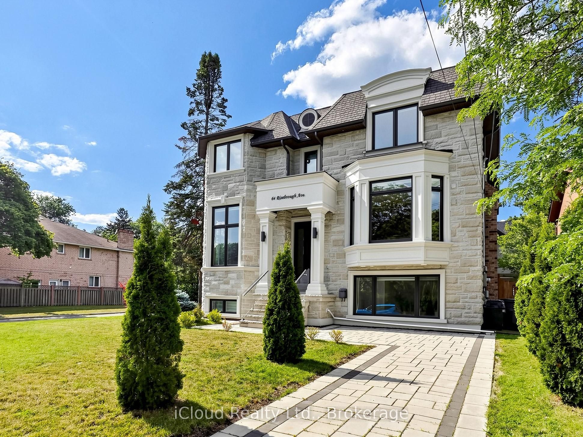 64 Risebrough Avenue, Toronto, ON M2M 2E3 photo 2