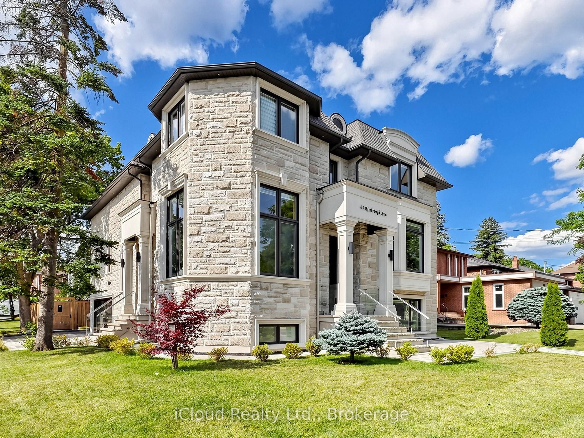 64 Risebrough Avenue, Toronto, ON M2M 2E3 photo 3